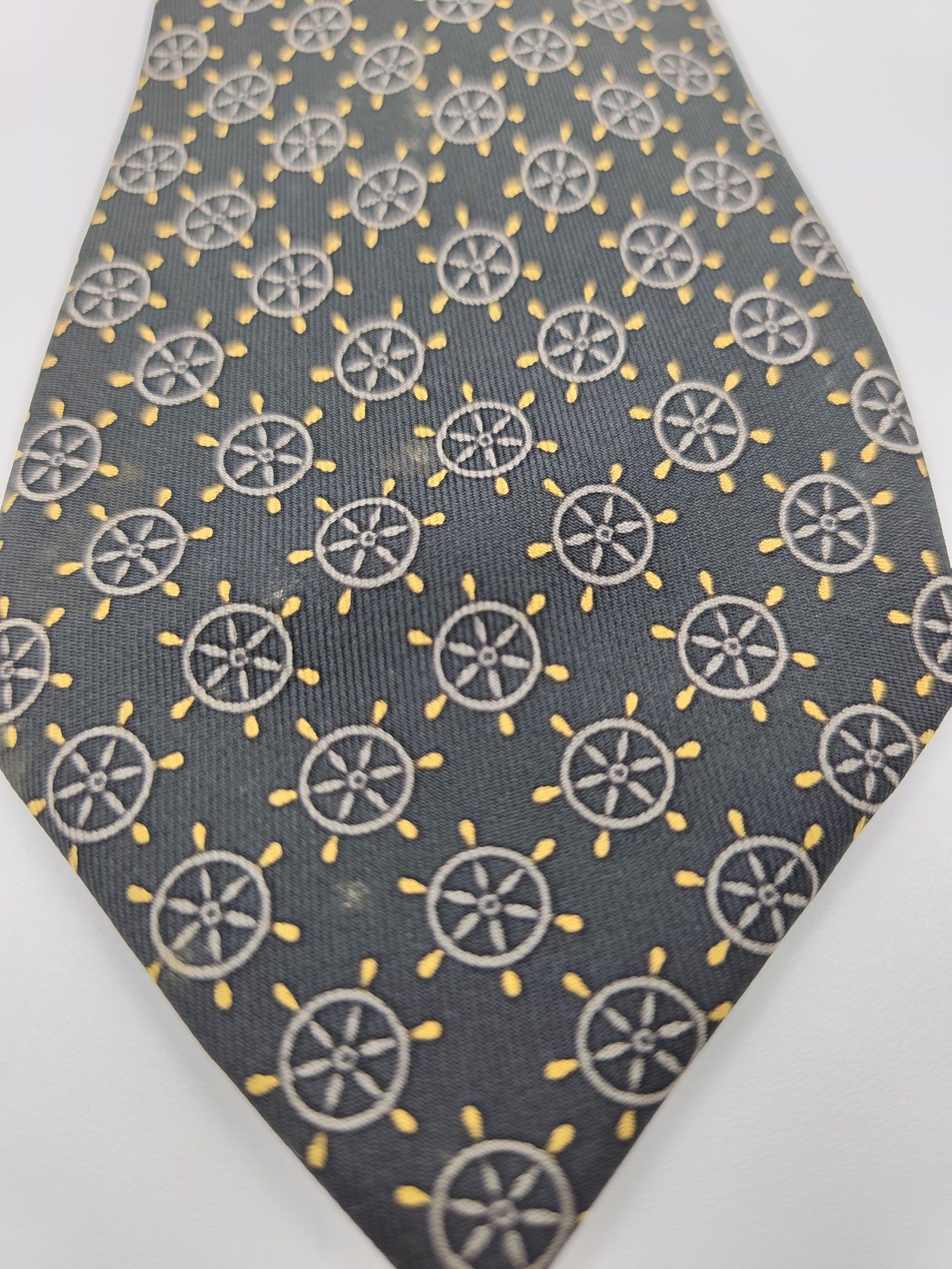 Hermes Black & Yellow Silk Patterned Tie image 6