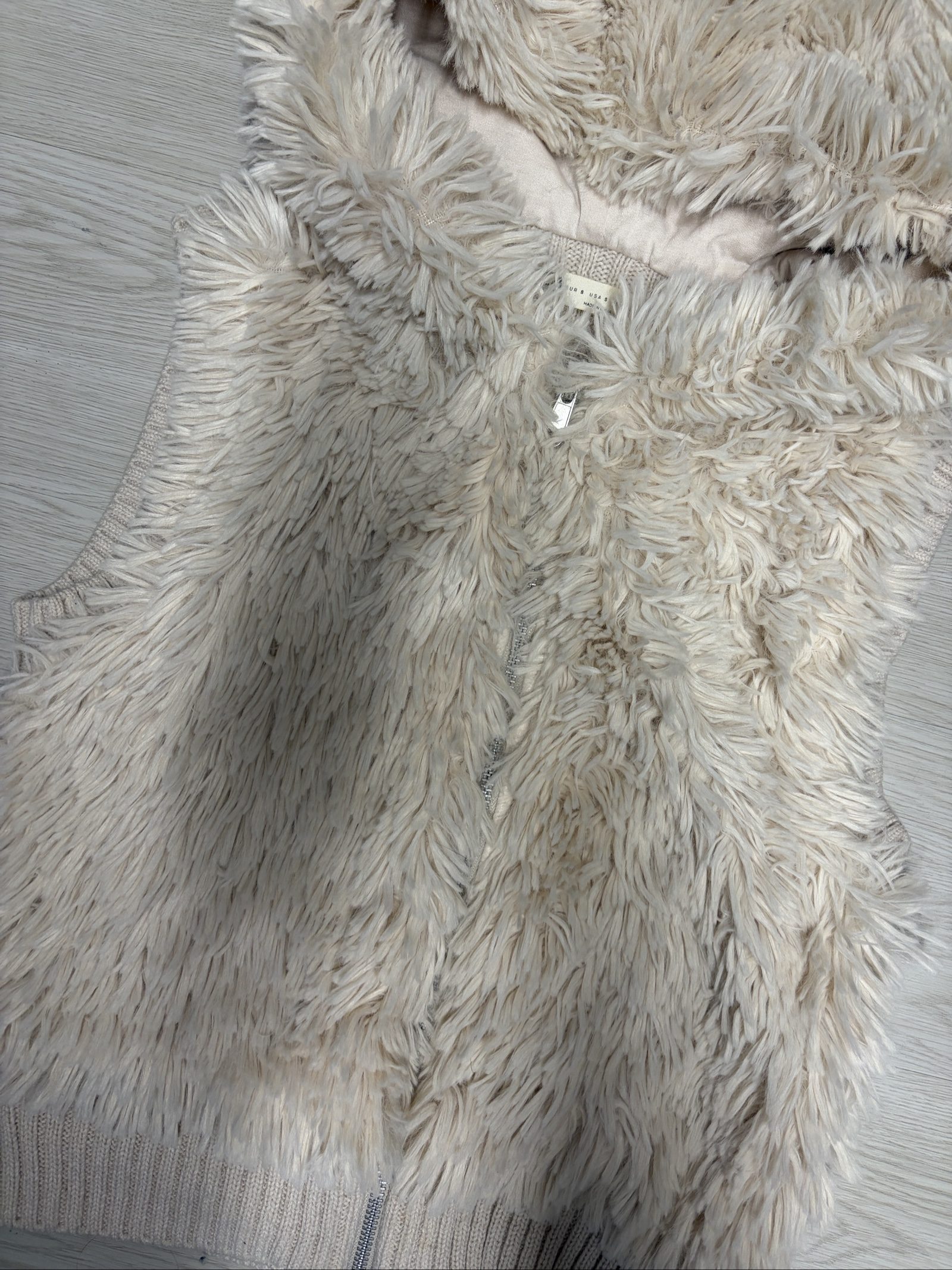 StravidaraBeige Faux Fur Hooded Vest Small image 2