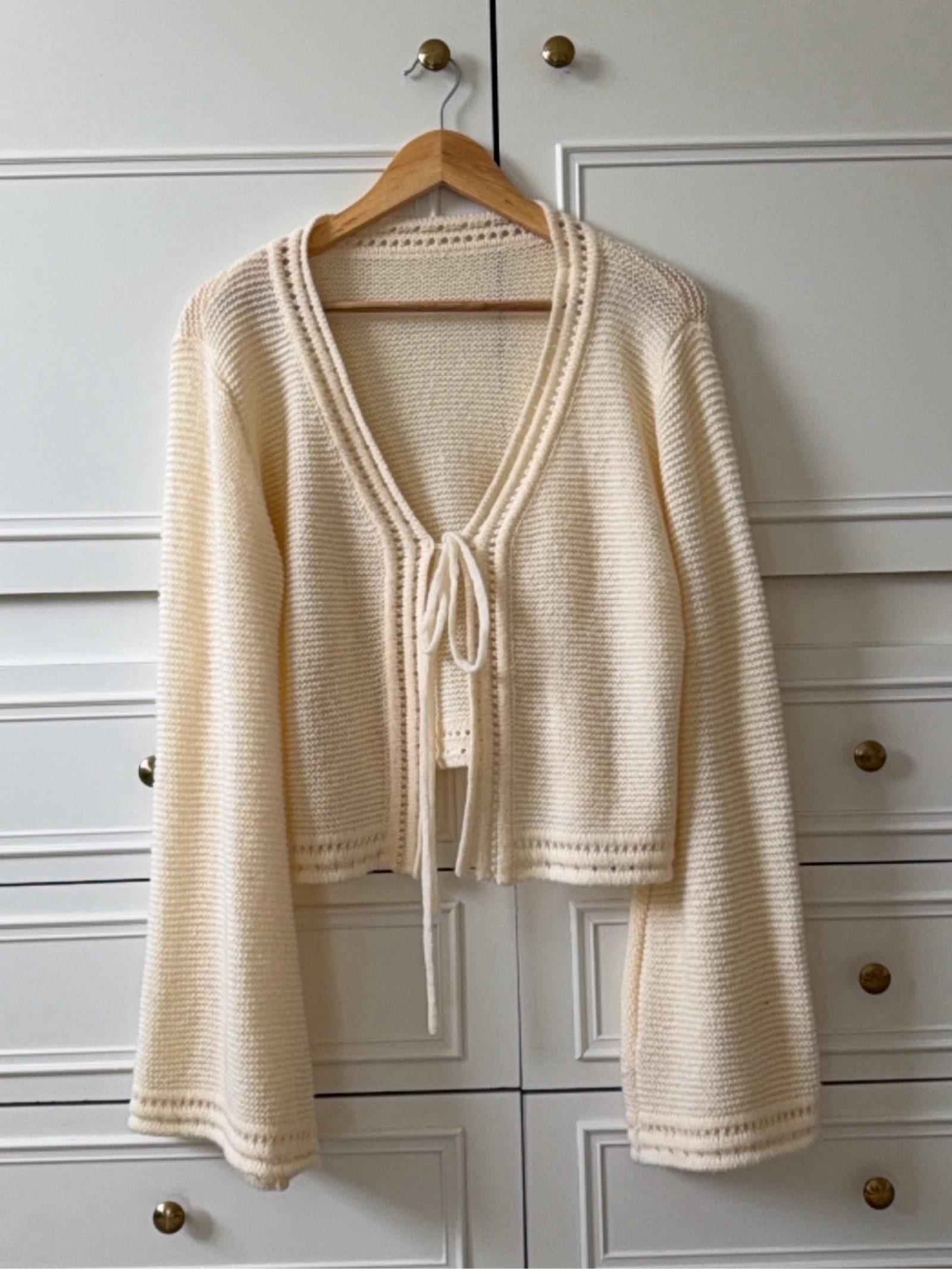 Cream Knit Cropped Cardigan Tie Front Medium