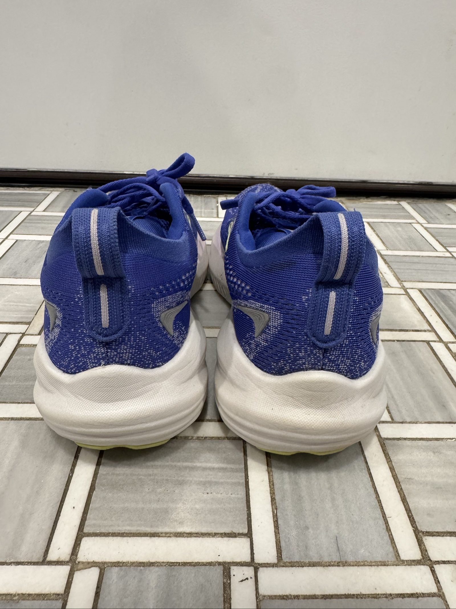 Women's Brooks Glycerin 22 Running Shoes – Blue Lime – 7.5 image 3