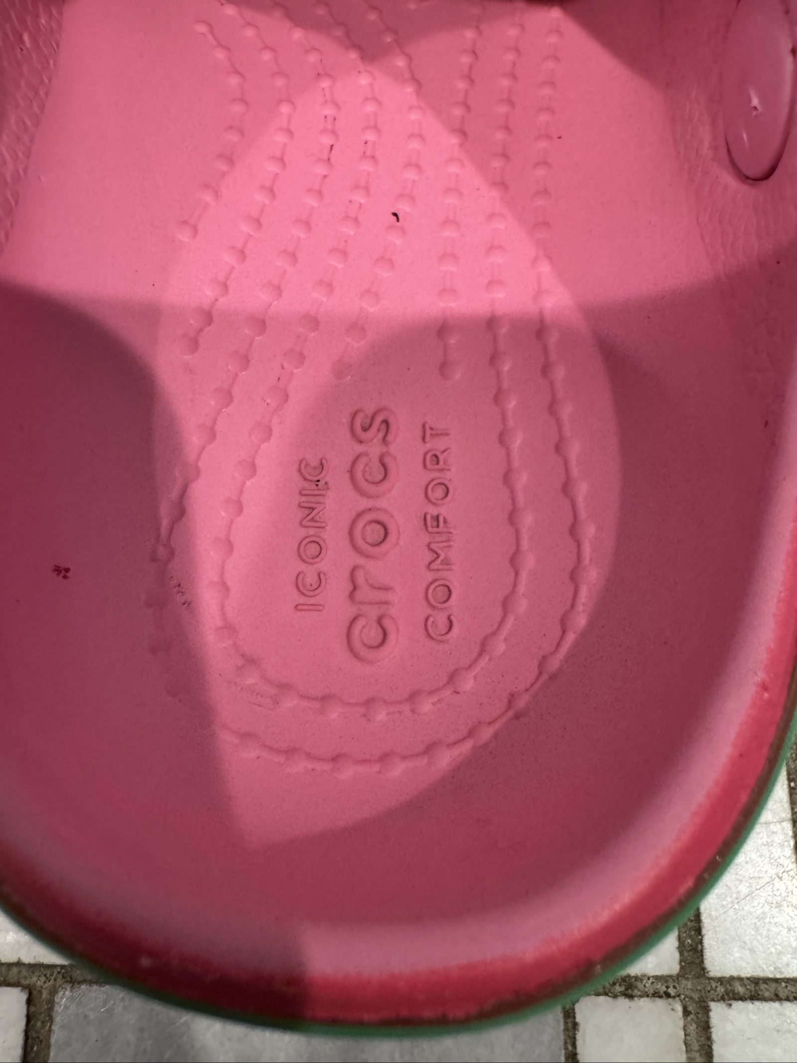 Kids Crocs Jolly Rancher Watermelon Classic Clogs – Pink Green – C9 image 5