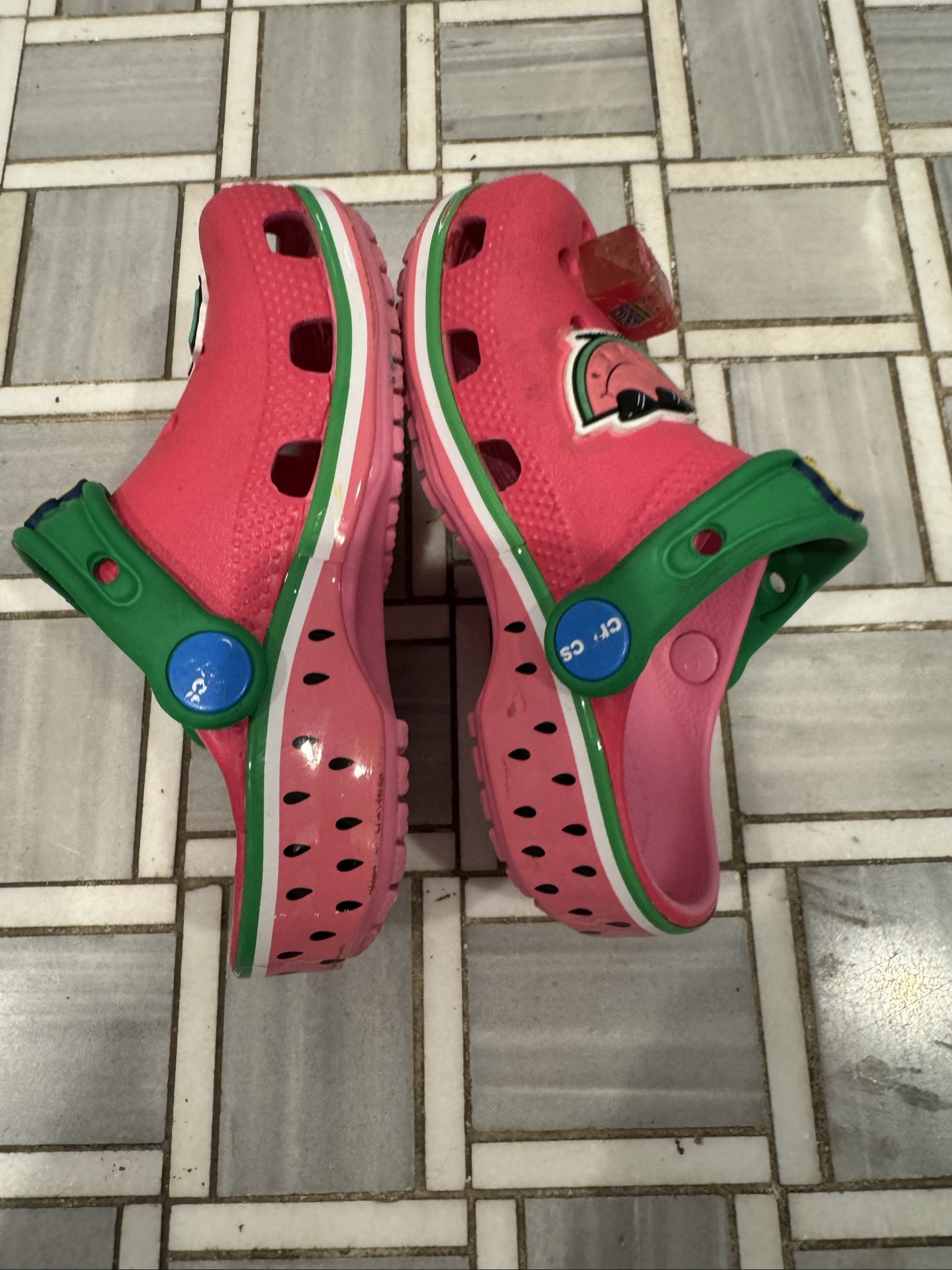 Kids Crocs Jolly Rancher Watermelon Classic Clogs – Pink Green – C9 image 6