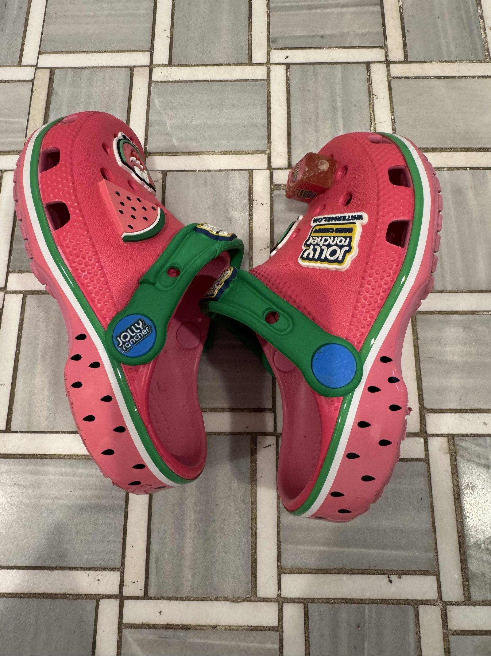 Kids Crocs Jolly Rancher Watermelon Classic Clogs – Pink Green – C9 image 8