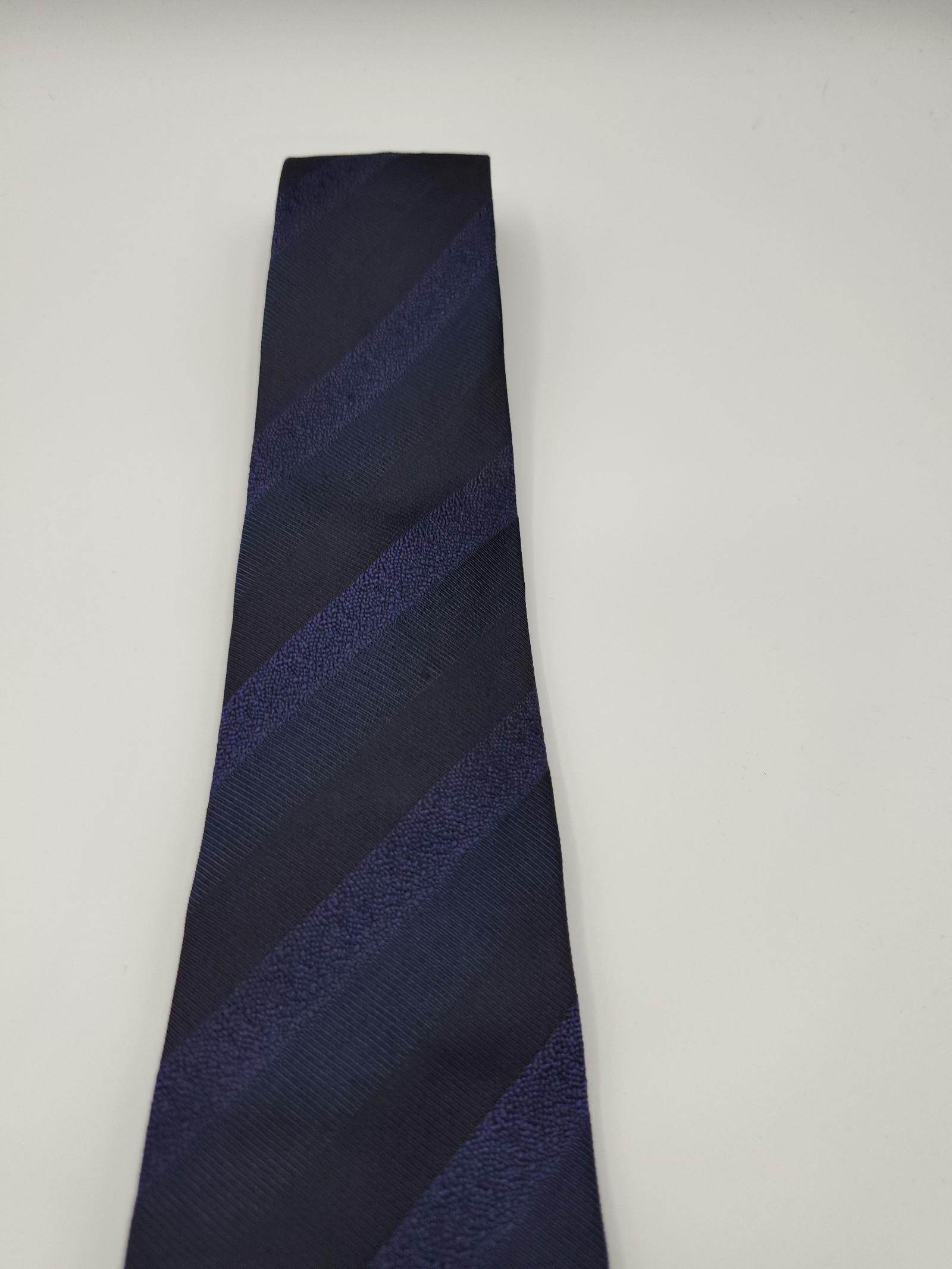 Burberry Navy Blue Striped Silk Tie Made in England image 8