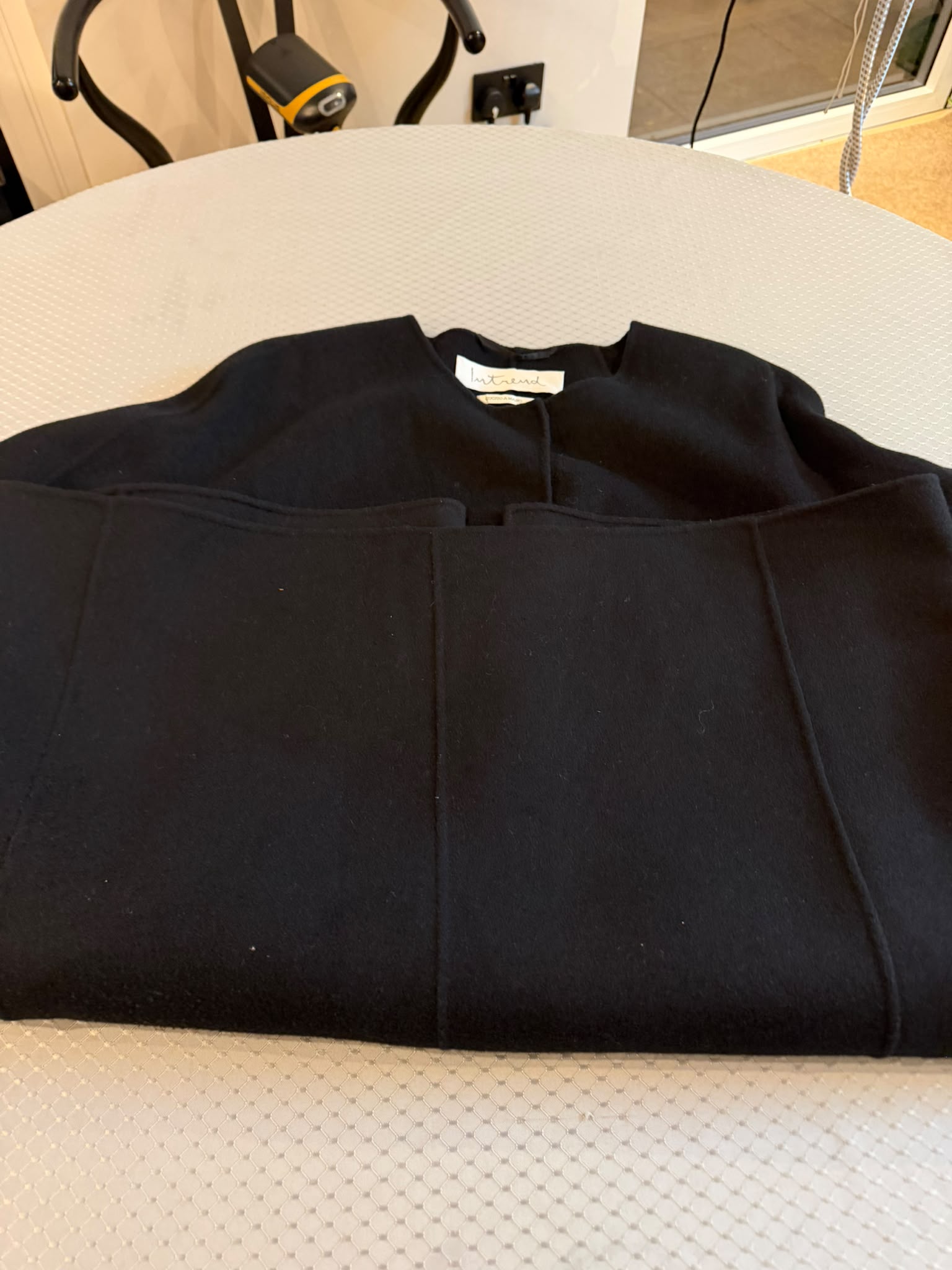 Intrend (Max Mara) Women's Black Wool Blend Coat M (12) Long Sleeve Pockets image 6