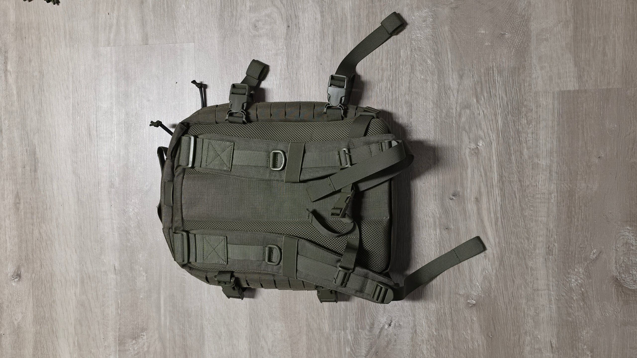 Taktischer Rucksack Olivgrün Unisex 1000D Robuster Leichter Taktischer Rucksack mit YKK UTX Bolso Tactico Kampf-Tactical Brust-Ausrüstungspaket Neu image 2
