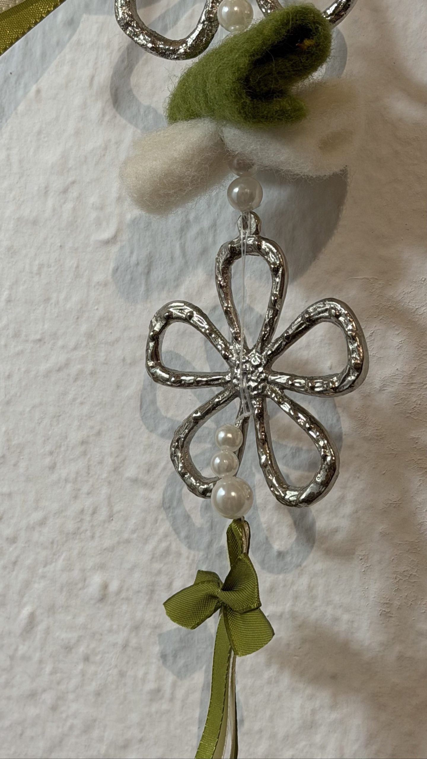 Silver & Green Flower Hanging Wall Decor image 3