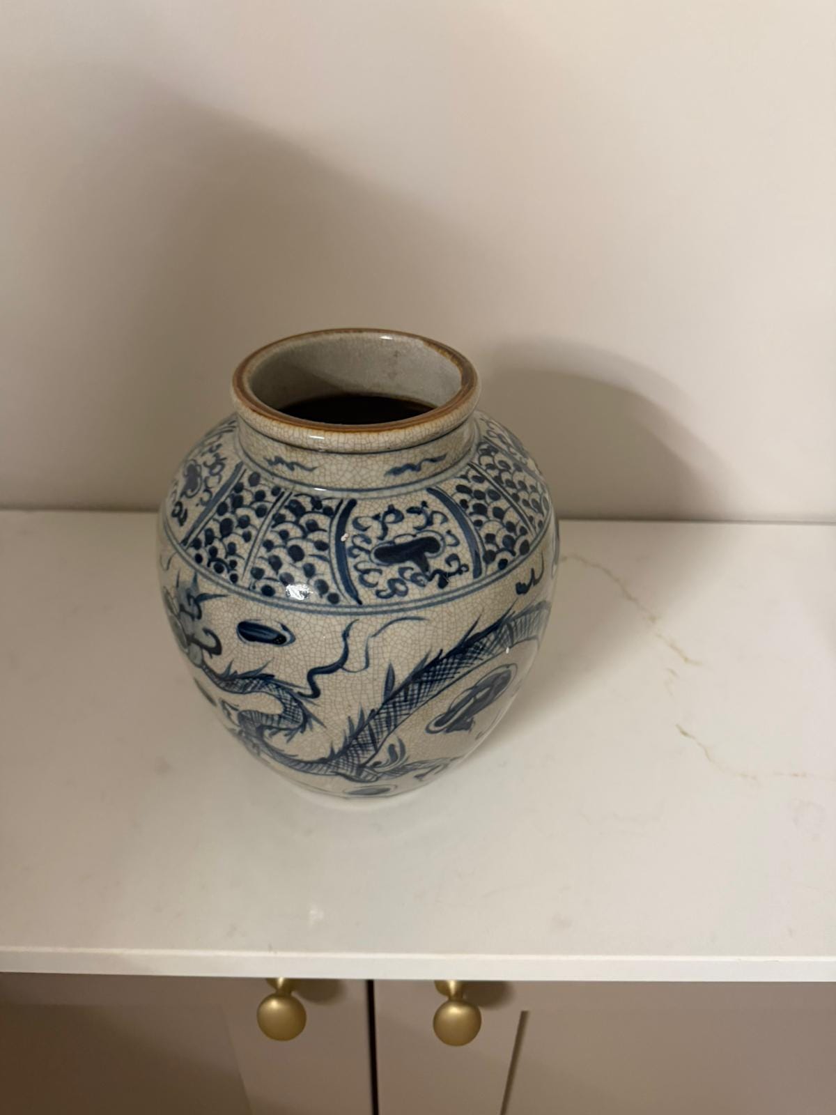 Vintage Style Chinese Porcelain Vase – Blue Dragon Motif, Beige Ceramic image 3
