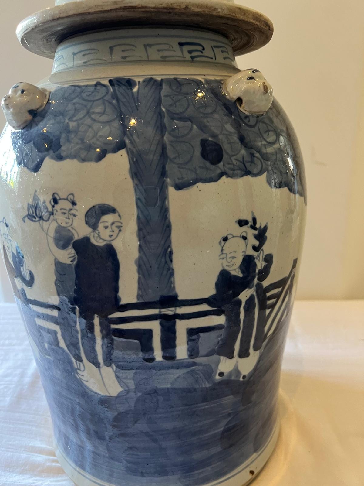 Vintage Style Blue and White Chinese Ginger Jar with Lid – Hand-Painted Decor image 7