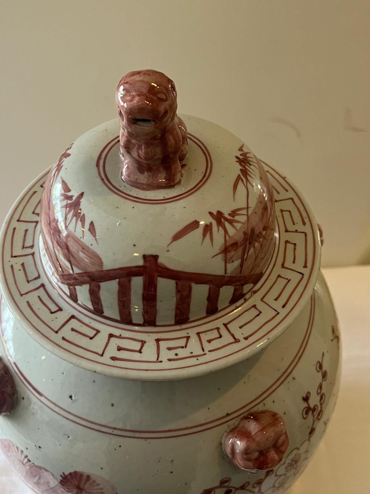 Vintage Style Red & White Chinese Ginger Jar – Guardian Lion Lid image 3