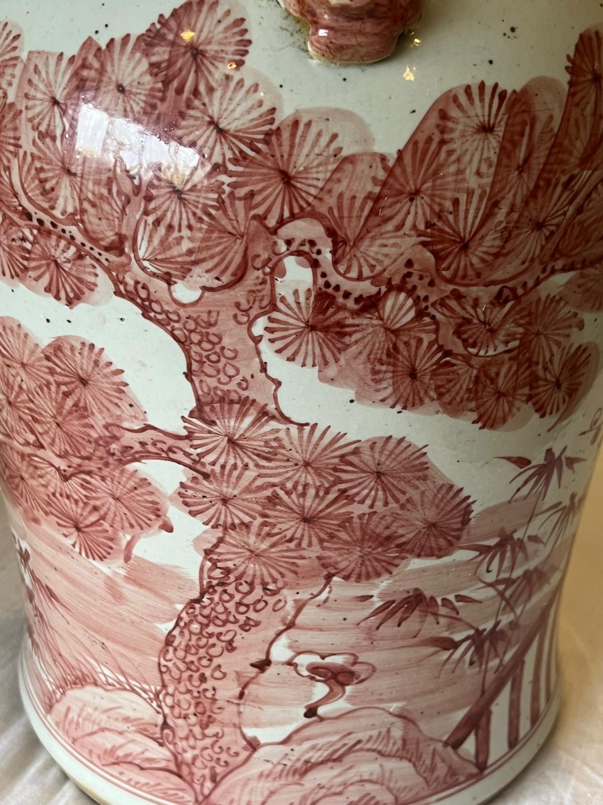 Vintage Style Red & White Chinese Ginger Jar – Guardian Lion Lid image 6