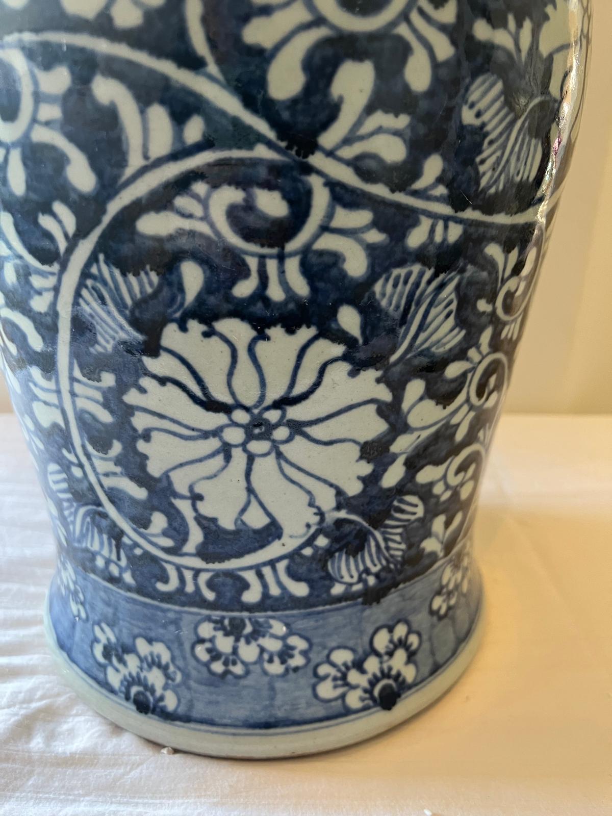 Elegant Blue & White Chinese Porcelain Ginger Jar – Floral Lidded Ceramic Vase image 5