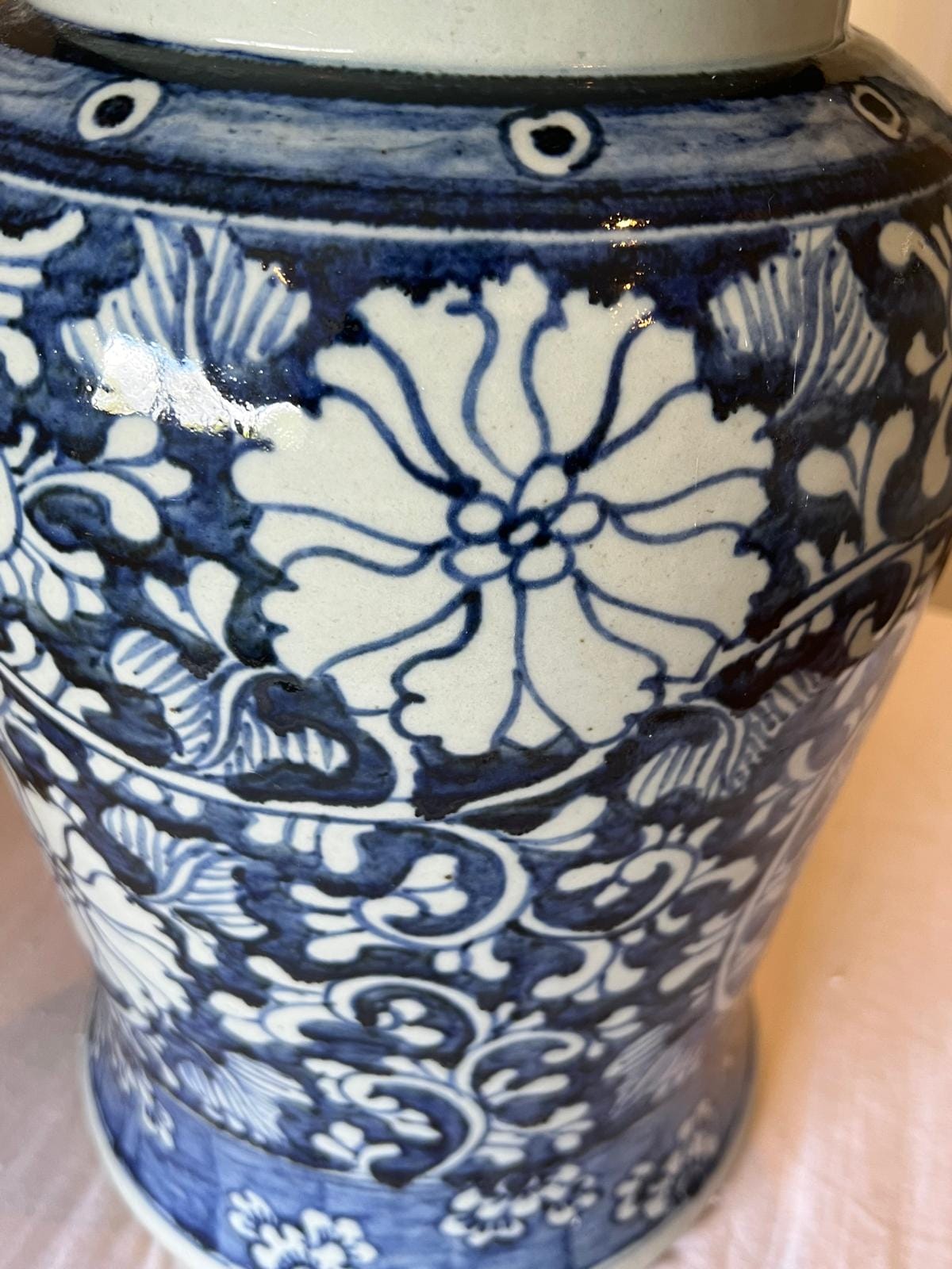 Elegant Blue & White Chinese Porcelain Ginger Jar – Floral Lidded Ceramic Vase image 7