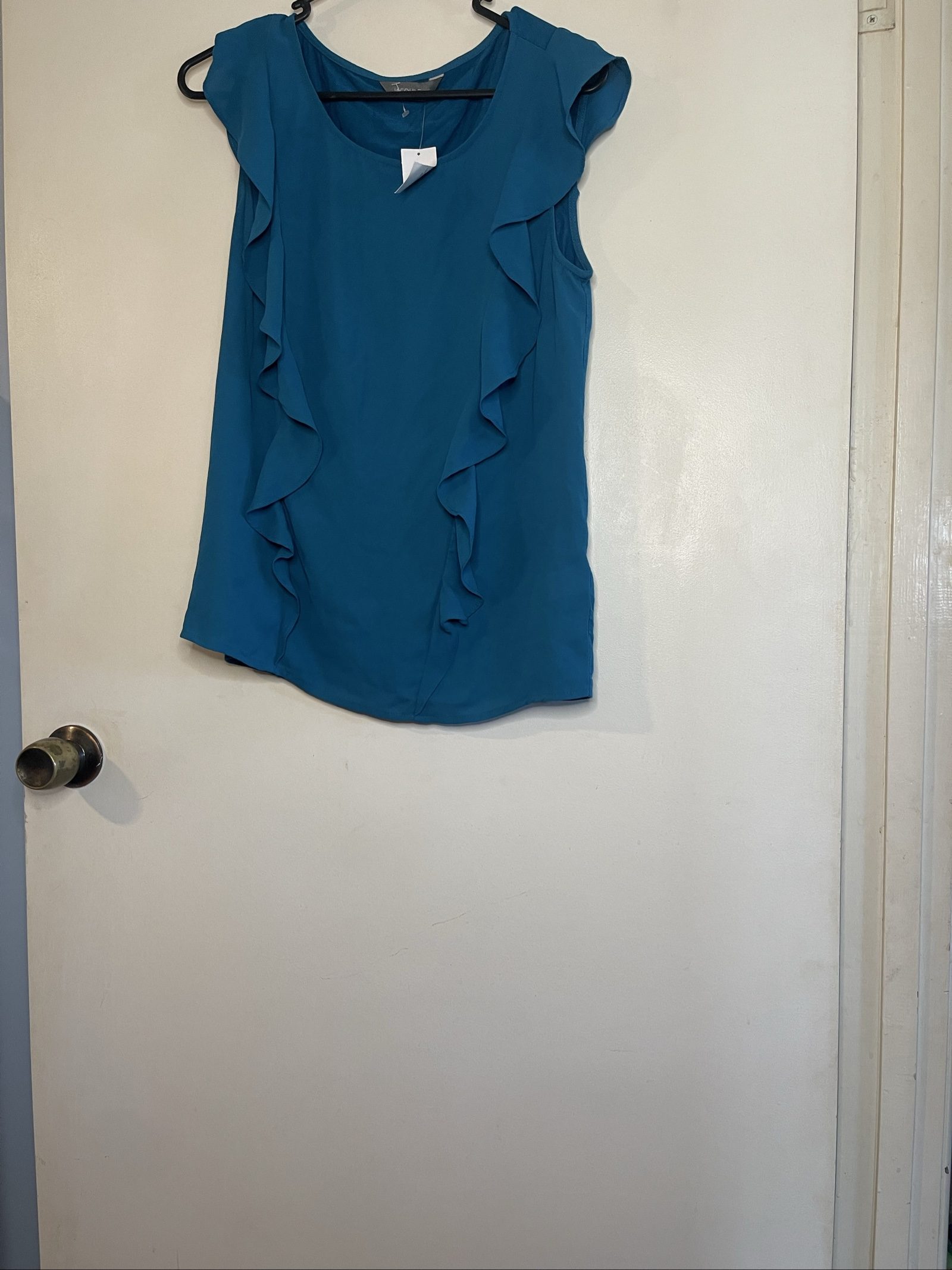 Jacqui.E Women's Teal Ruffle Front Sleeveless Top Size S