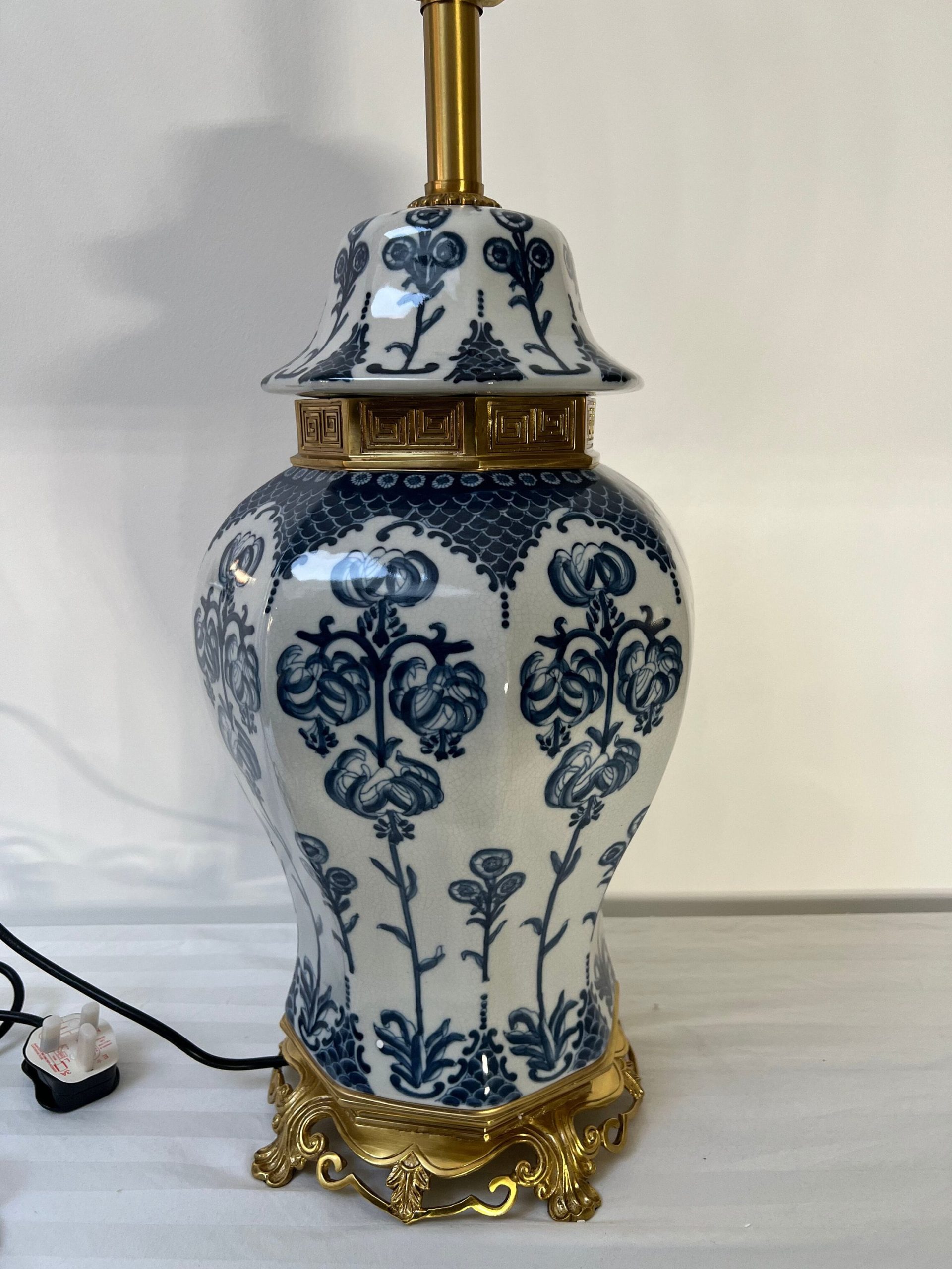 Blue and White Porcelain Table Lamp with Fabric Shade – Classic Decorative Light image 7