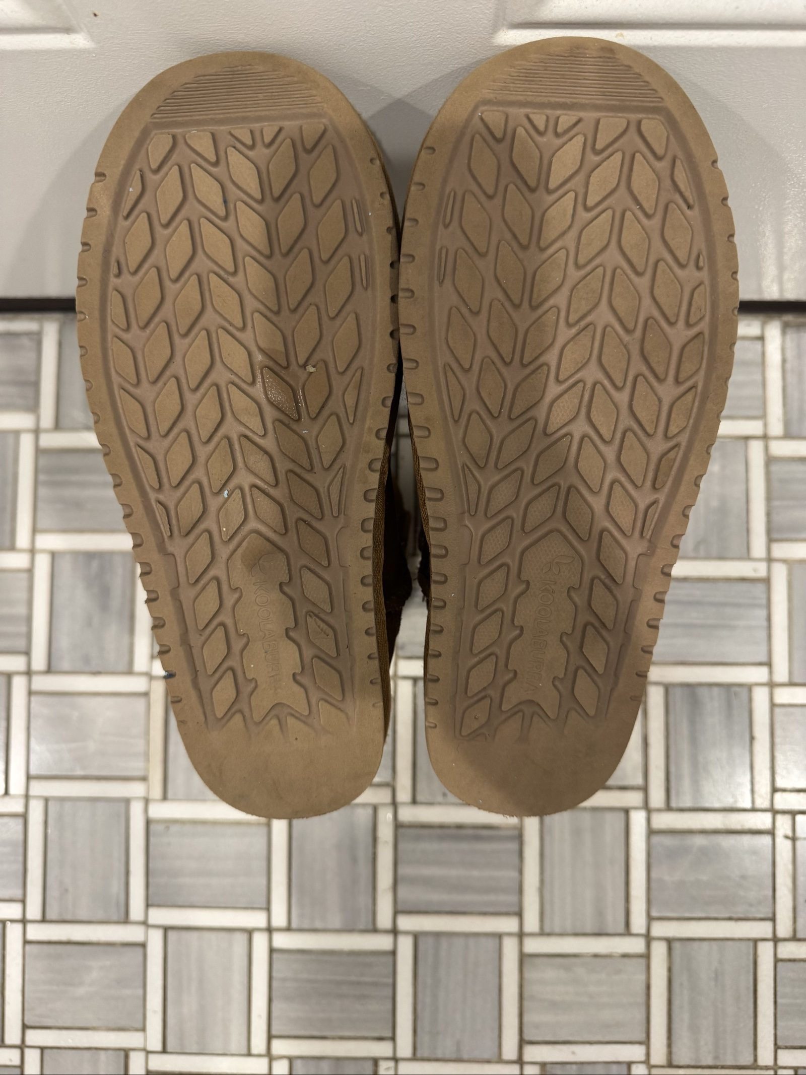 Women's Koolaburra by UGG Women's Chestnut Brown Boots - Size EST 7 image 5