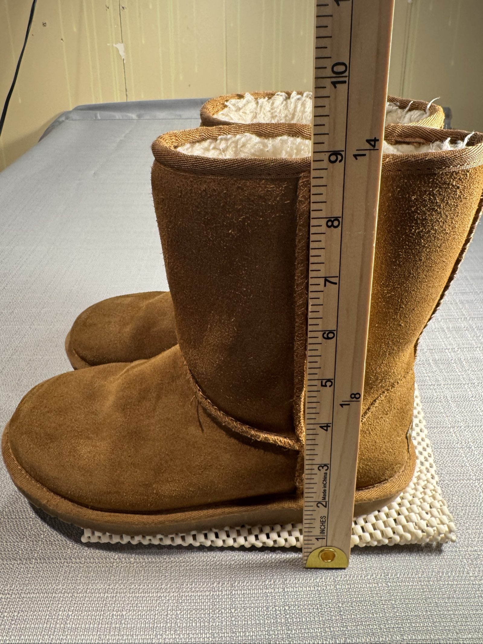 Women's Koolaburra by UGG Women's Chestnut Brown Boots - Size EST 7 image 6