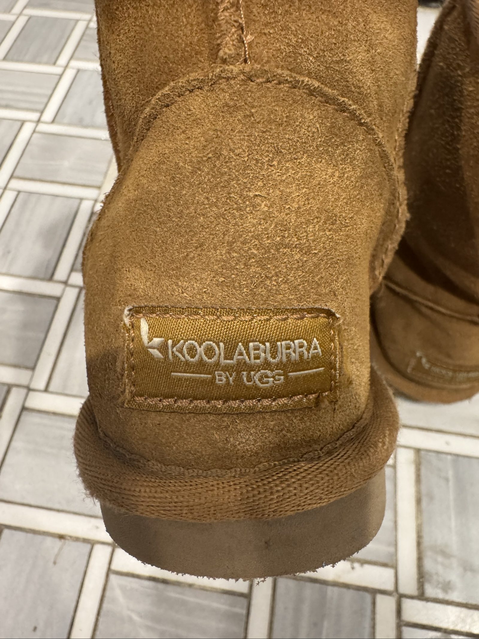 Women's Koolaburra by UGG Women's Chestnut Brown Boots - Size EST 7 image 9