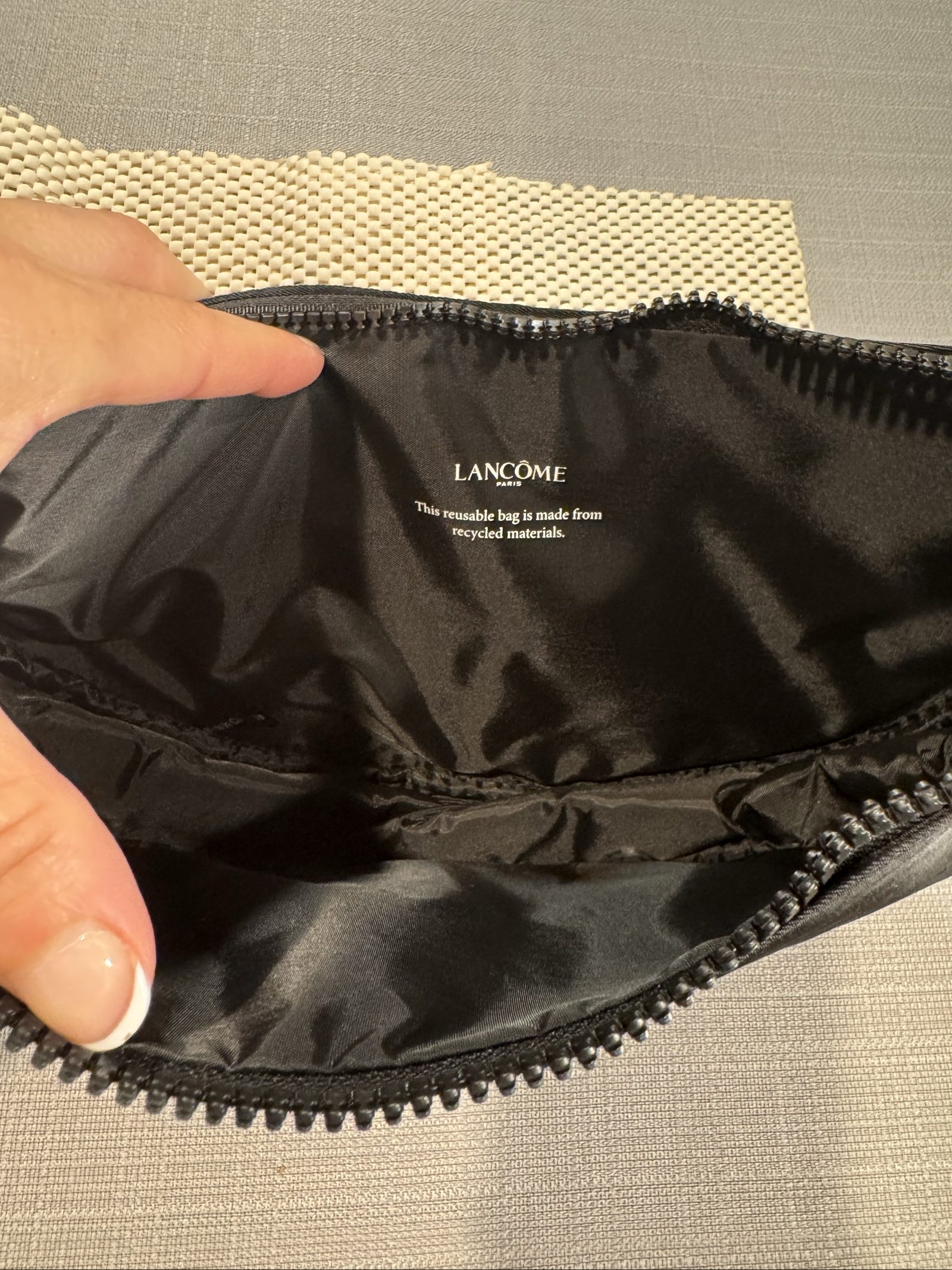 DRAFT READY Women's Lancome Nylon Shoulder Crossbody Bag – Black image 5