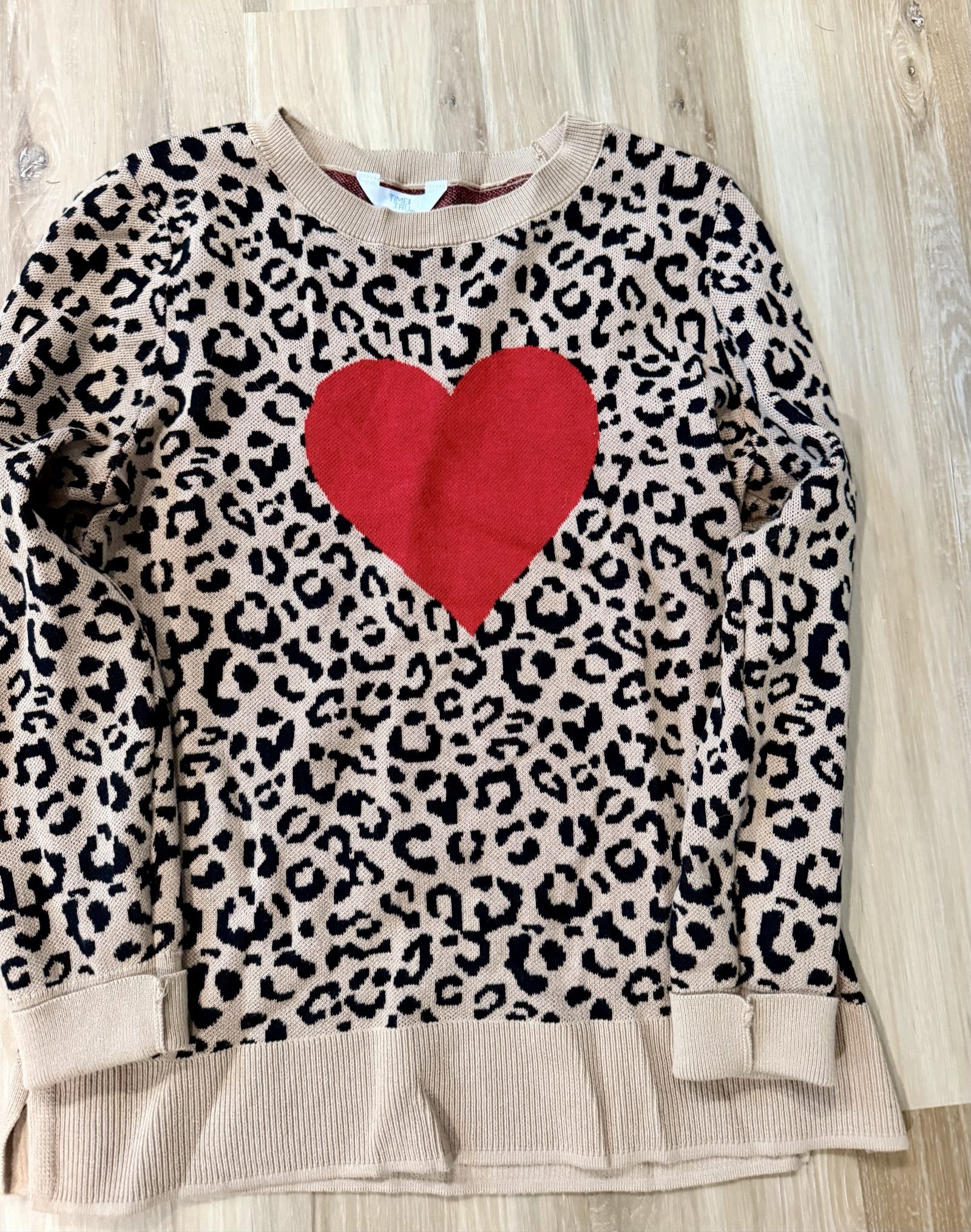 Time and Tru Leopard & Red Heart Sweater Medium (8-10)