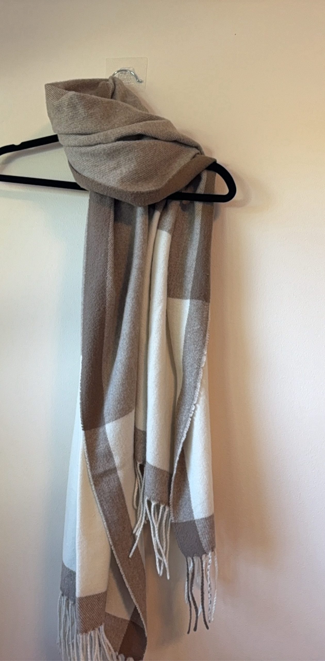 Beige & White Plaid Cozy Scarf