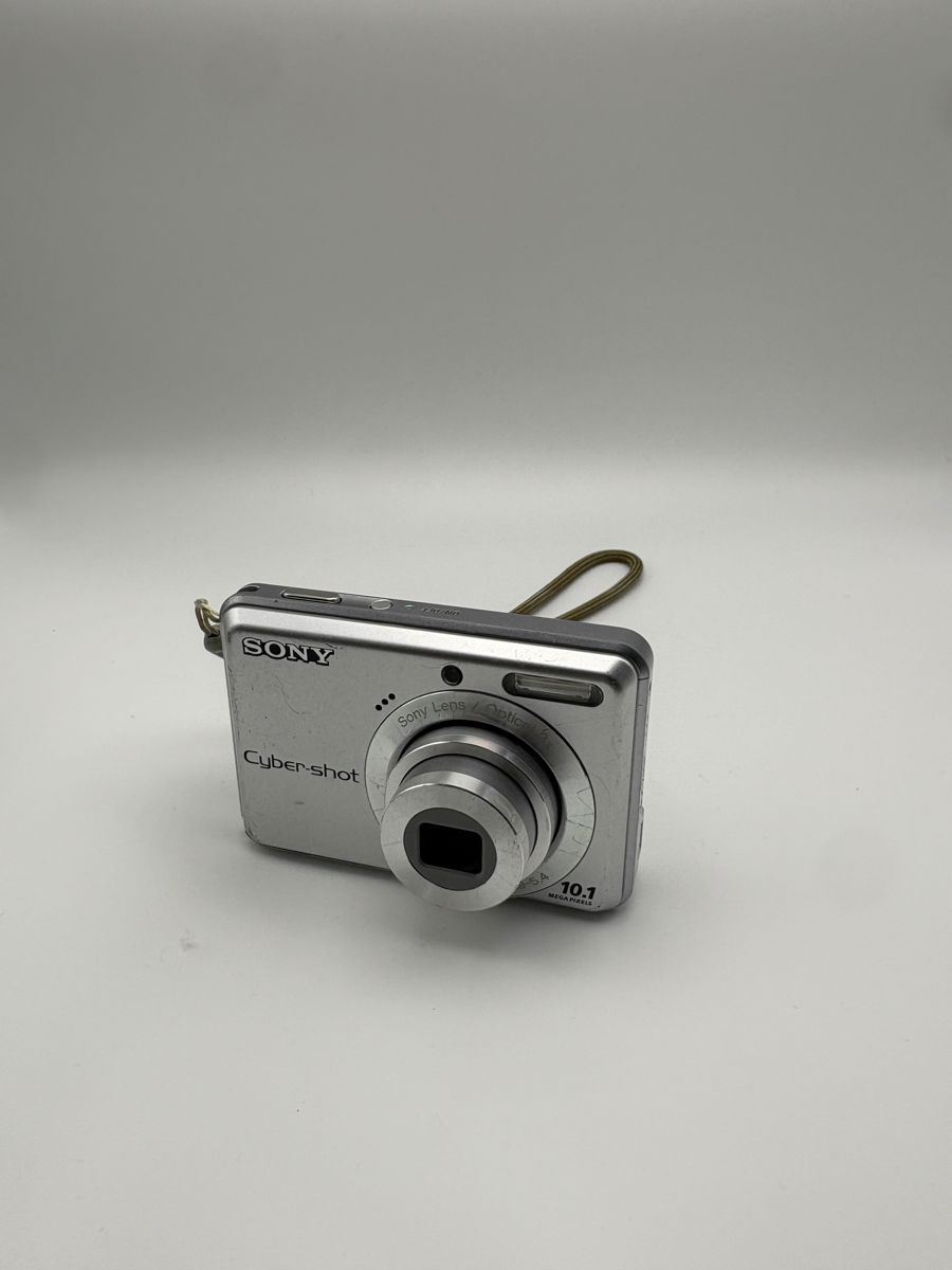 Sony Cybershot DSC-S930 Digitalkamera 10.1MP 3x Zoom silber AA-Batterien Digicam
