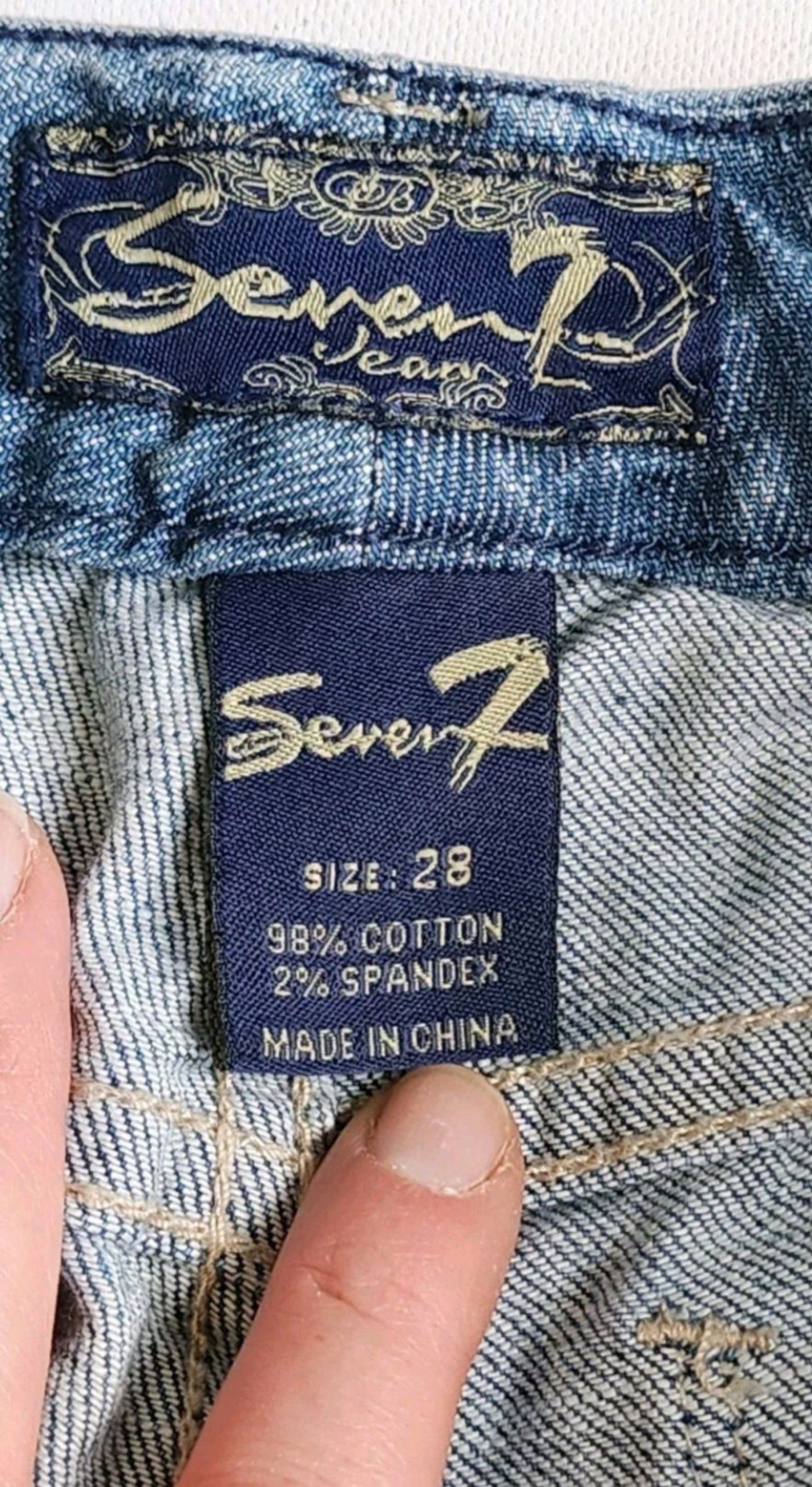 Seven 7 Women's Flare Boot Cut Size 28 Embroidered Pockets Medium Wash Wide Leg image 4
