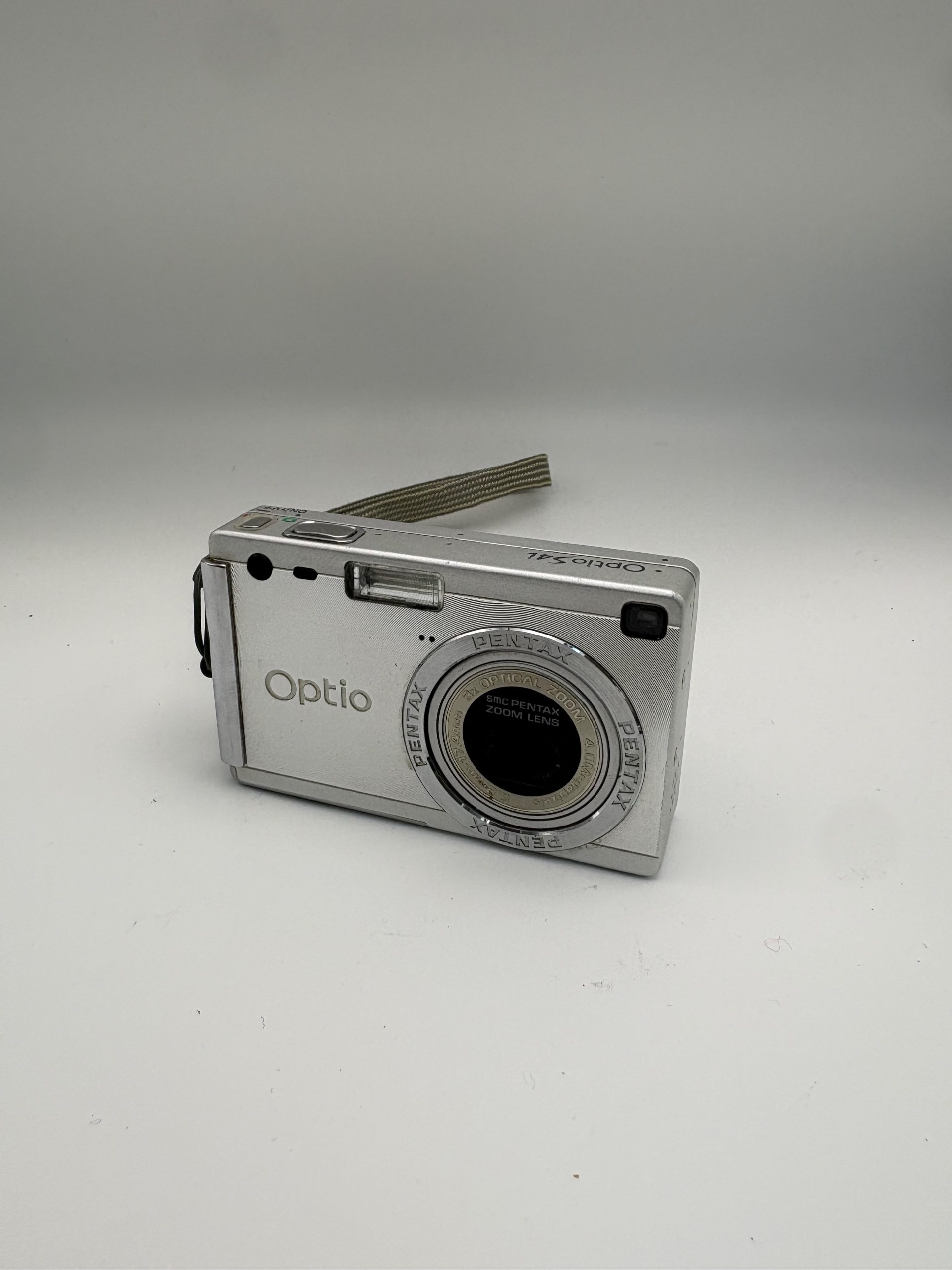 Pentax Optio S4i Digitalkamera silber, 4MP, funktionsgeprüft