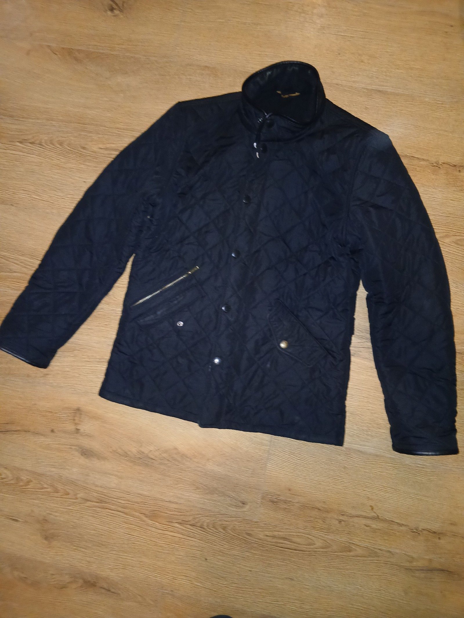 Barbour Black Quilted Jacket Medium with Zipper & Button Pockets