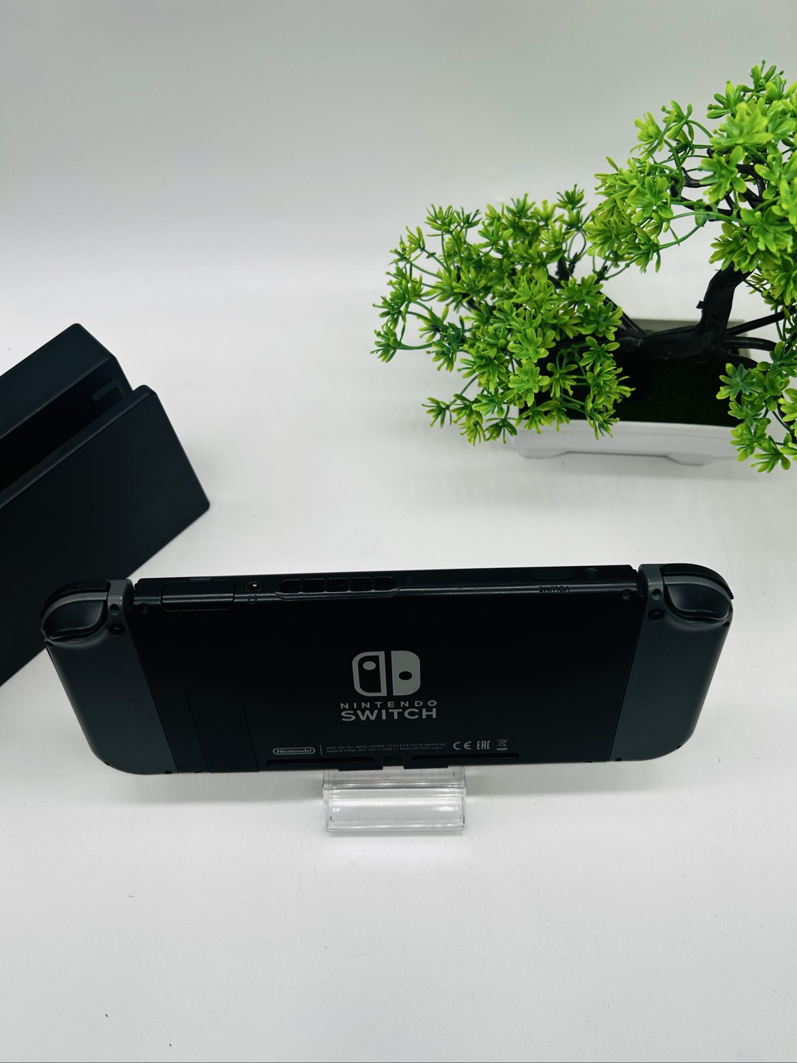 Nintendo Switch Grigia + Dock + Volante Joy-Con + Caricatore HDMI image 8