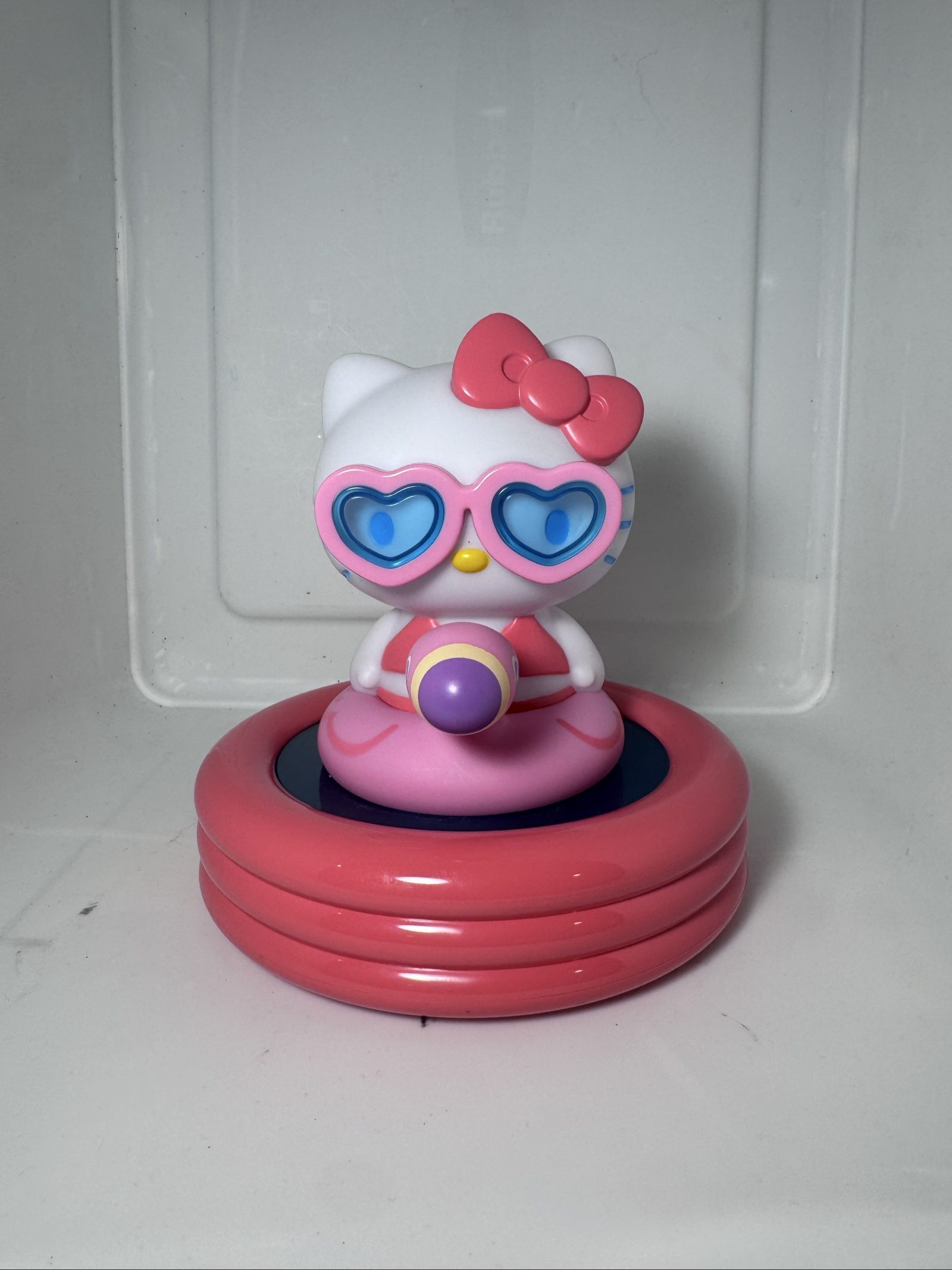 Sanrio Pink Hello Kitty Inflatable Pool Light Toy
