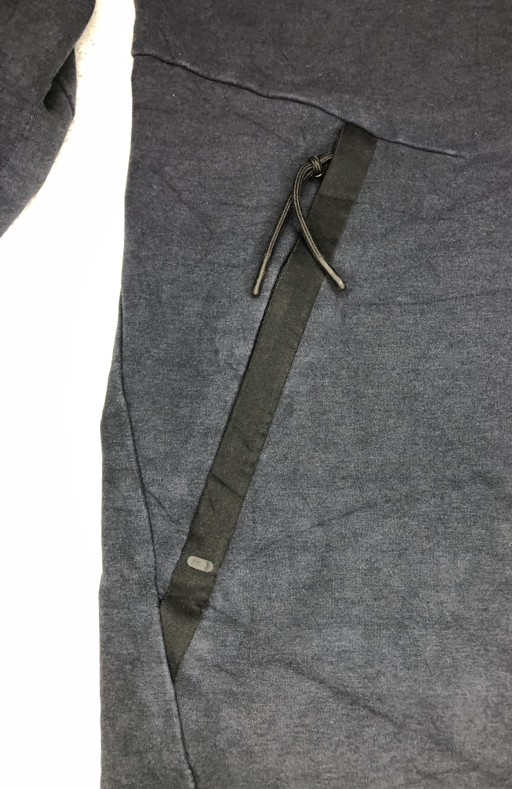 Black Nike Men's Softshell Jacket Medium with Zipper & Pockets image 6