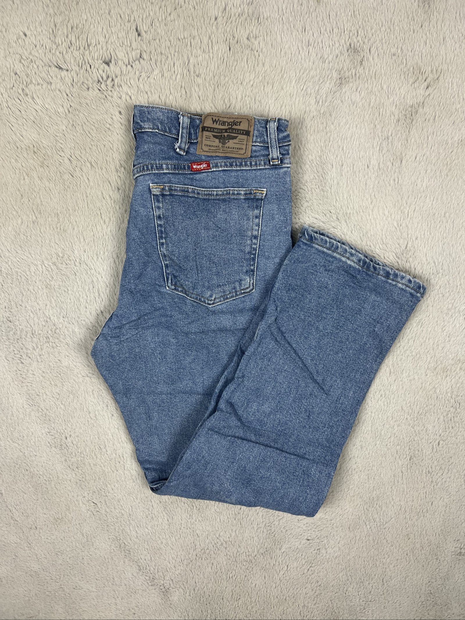 Wrangler Blue Denim Jeans Vintage Style Classic Fit W32 L40