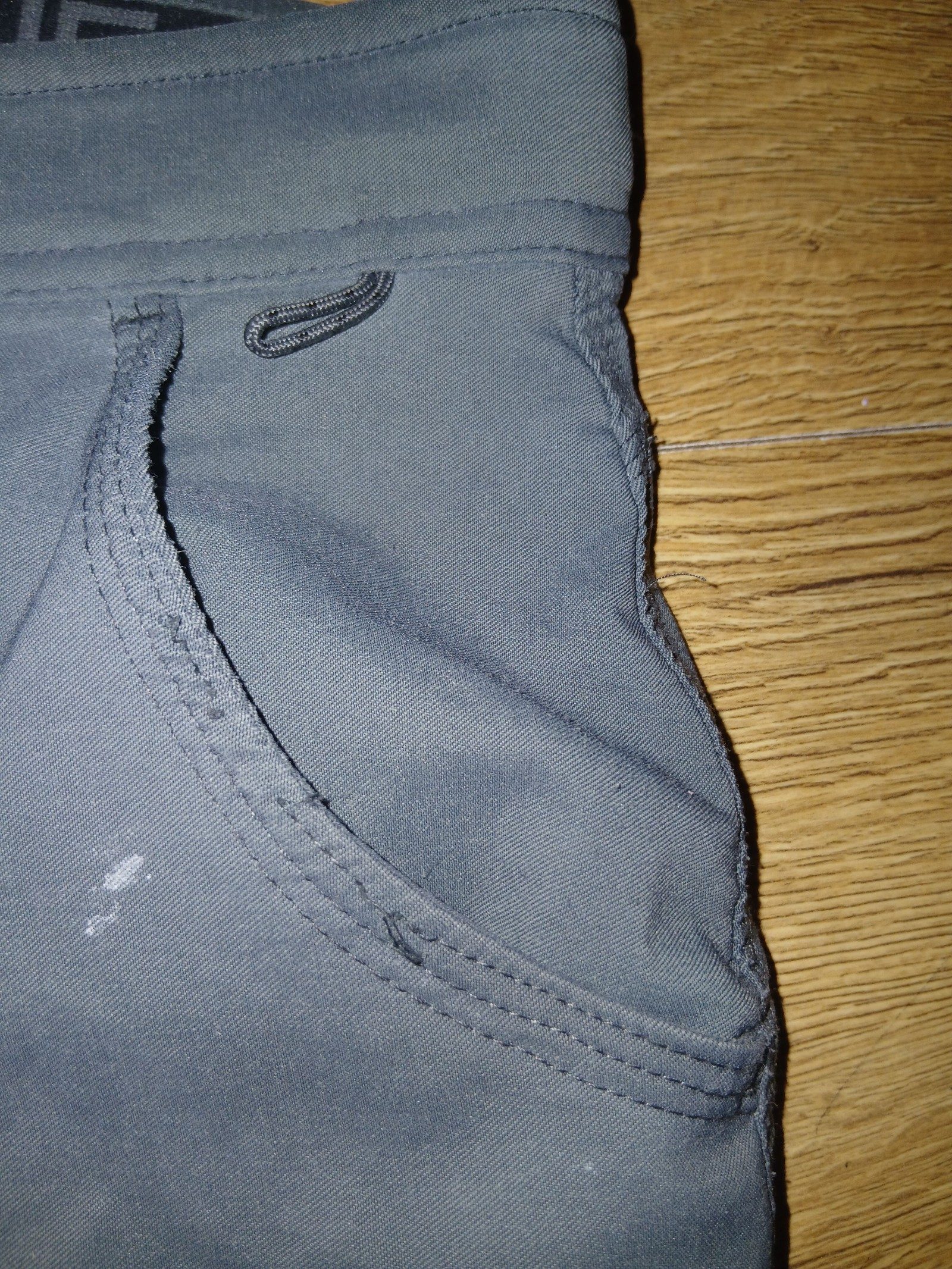 Gerry Grey Cargo Shorts Size 32 image 7