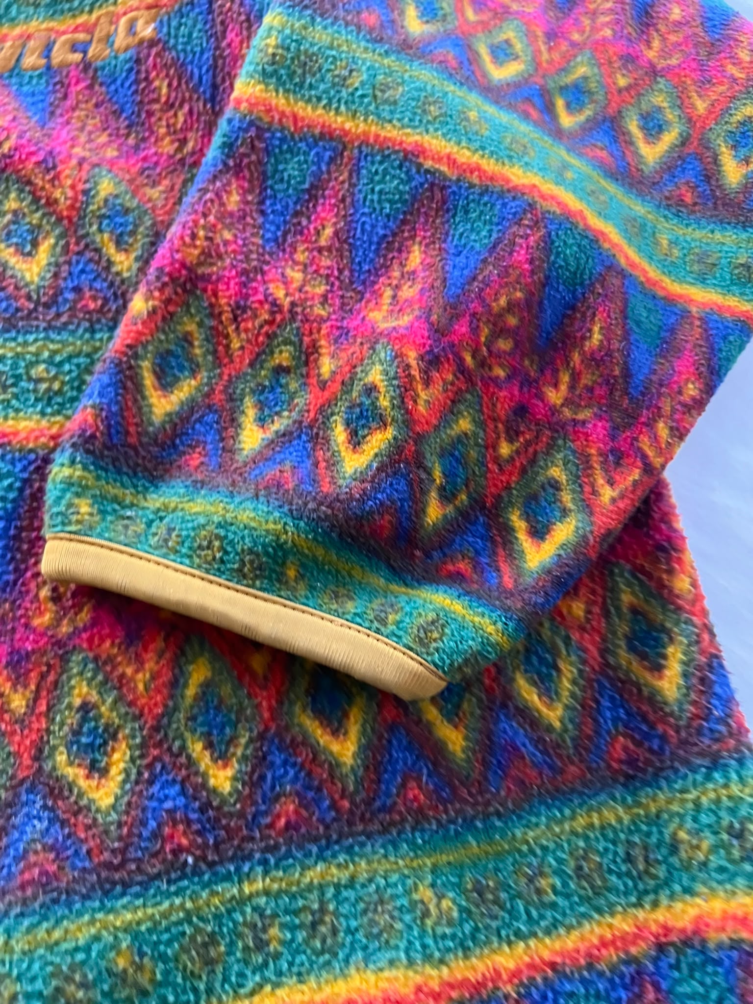 Vintage Invicta Multicolour Pattern Fleece Sweater Medium image 10