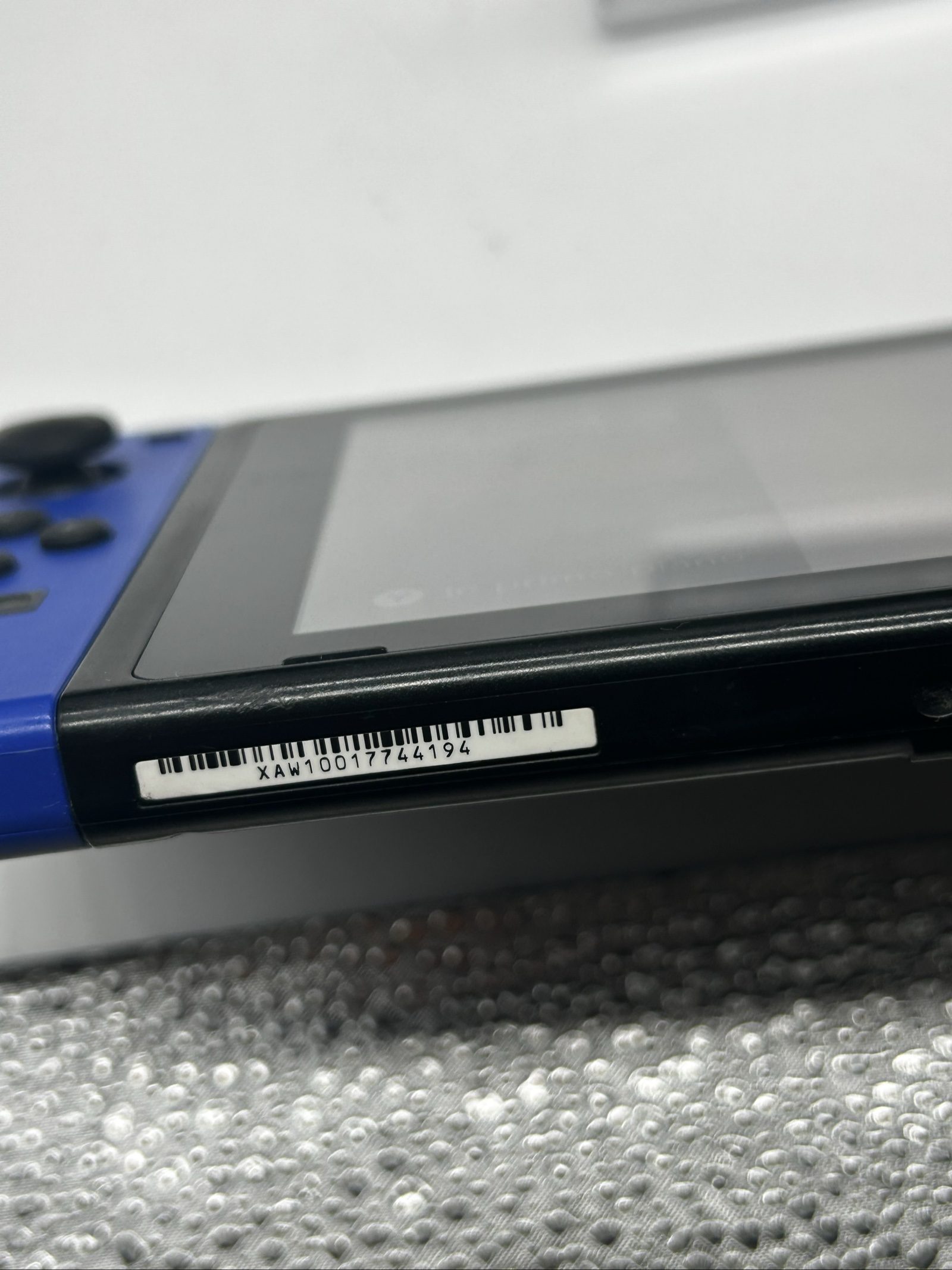 Nintendo Switch Blu/Gialla + Dock + Grip + Accessori + Custodia image 9
