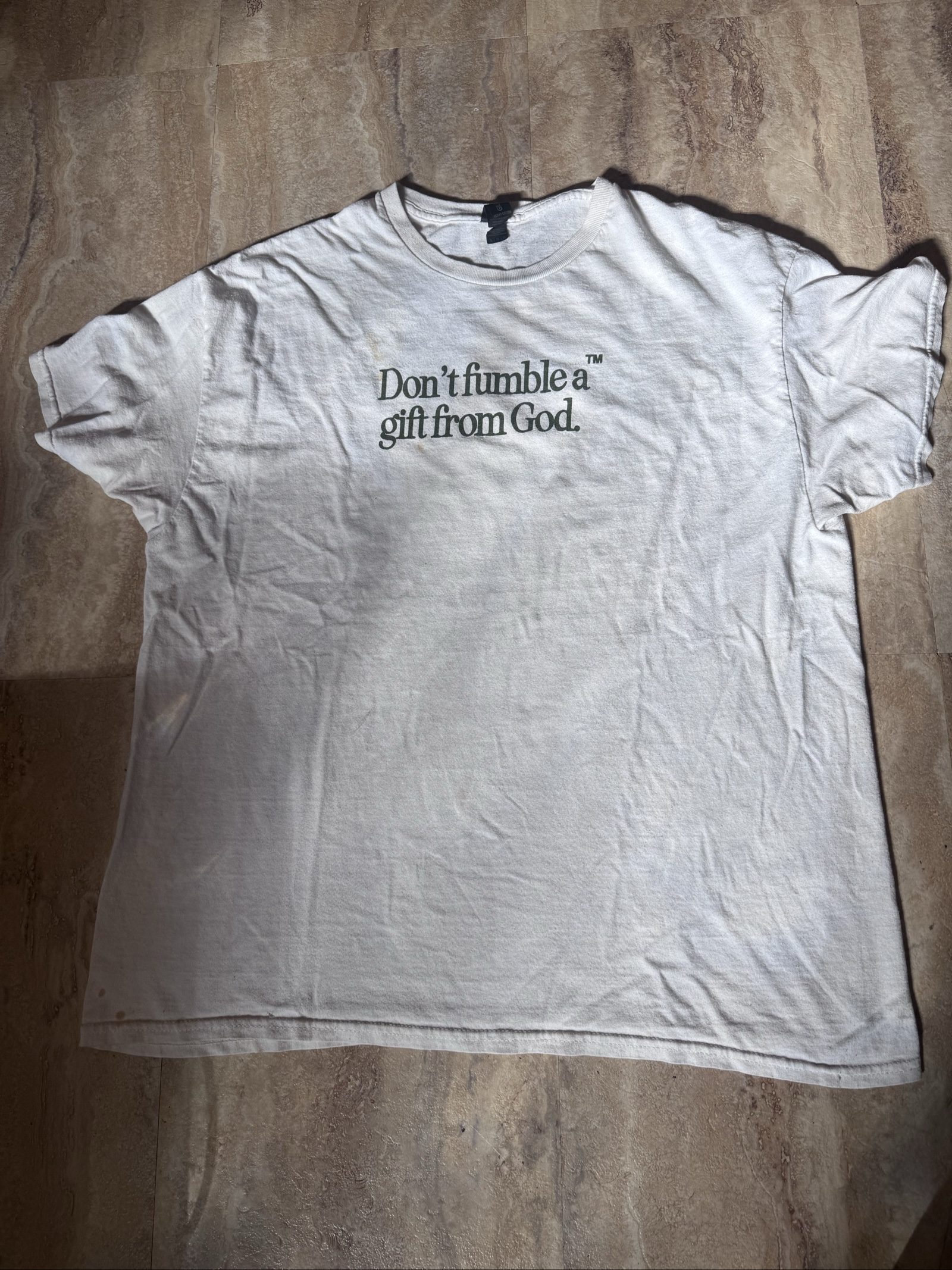 Gildan White Heavy Cotton unisex XL Religious Graphic T-Shirt Stained