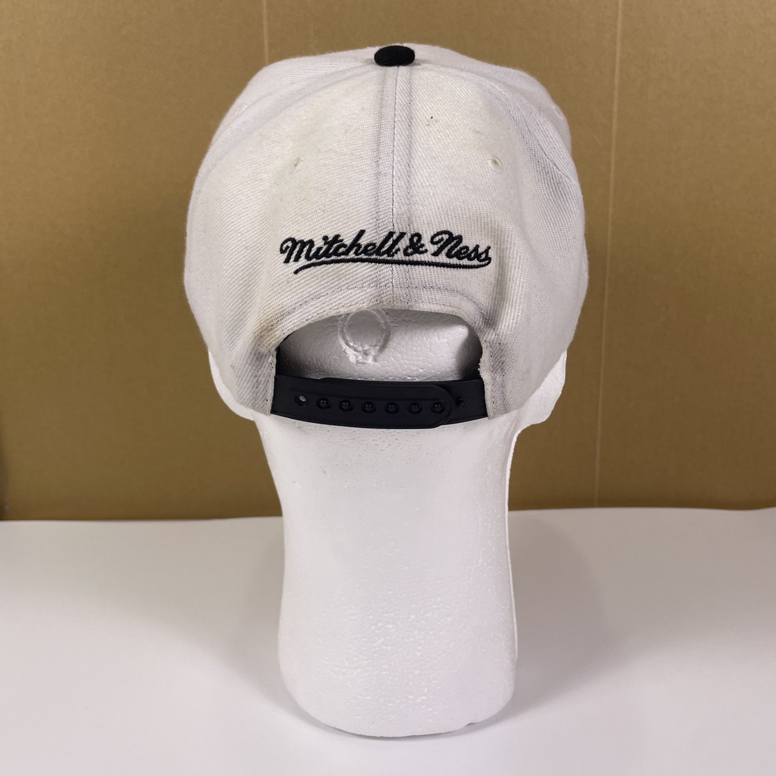 Mitchell & Ness Brooklyn Nets Snapback Hat White Black Logo Cap image 4