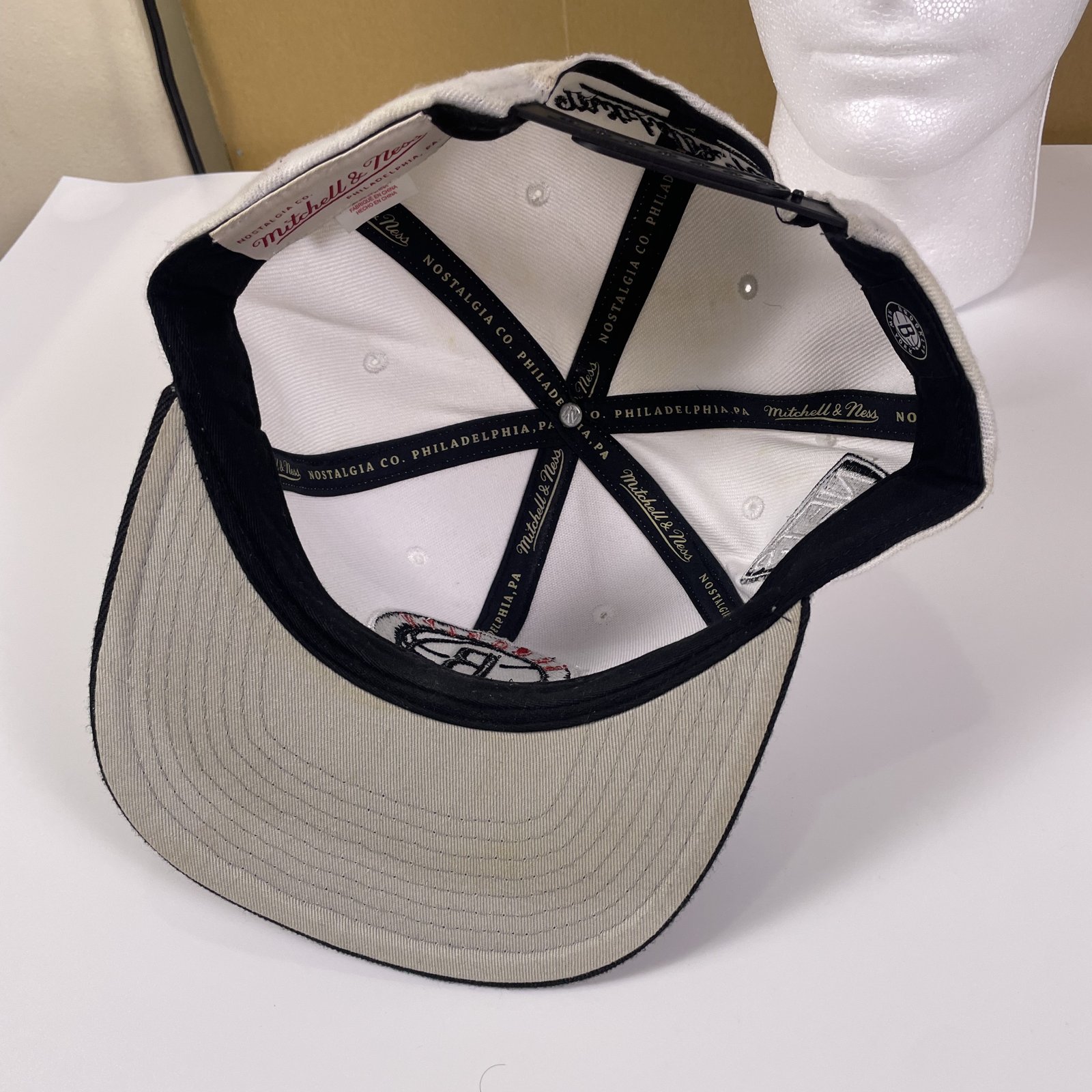 Mitchell & Ness Brooklyn Nets Snapback Hat White Black Logo Cap image 6