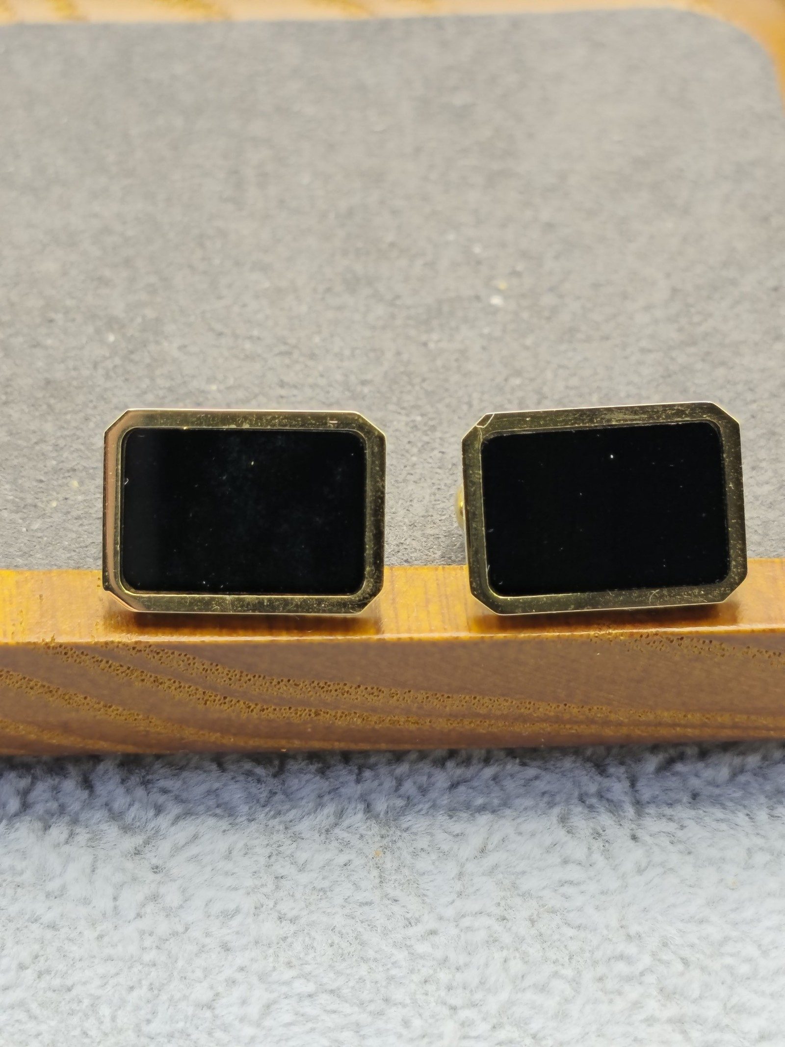 Covic Black & Gold Rectangular Cufflinks image 4