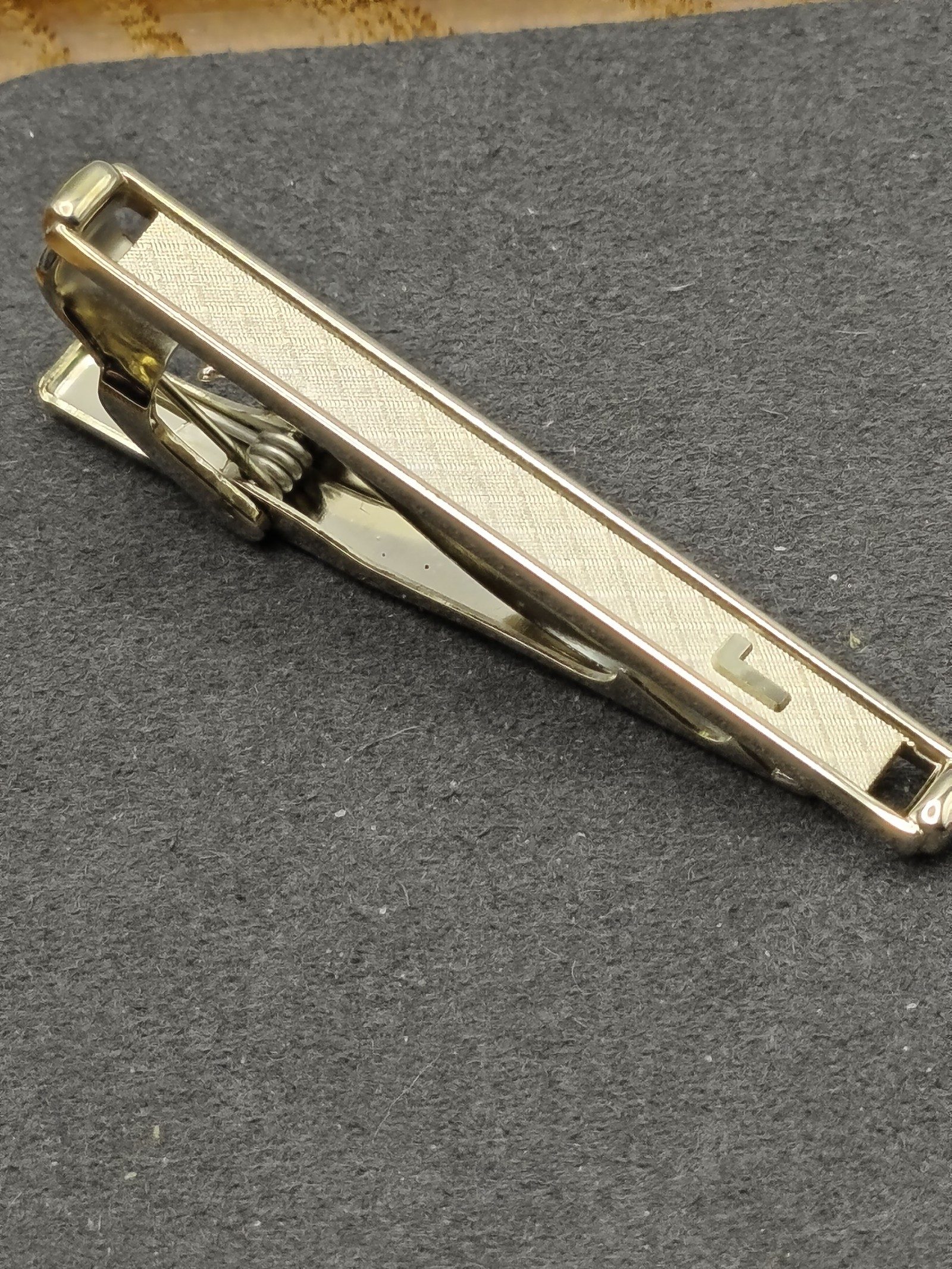Lancel Silver Cufflinks & Tie Clip Set image 9