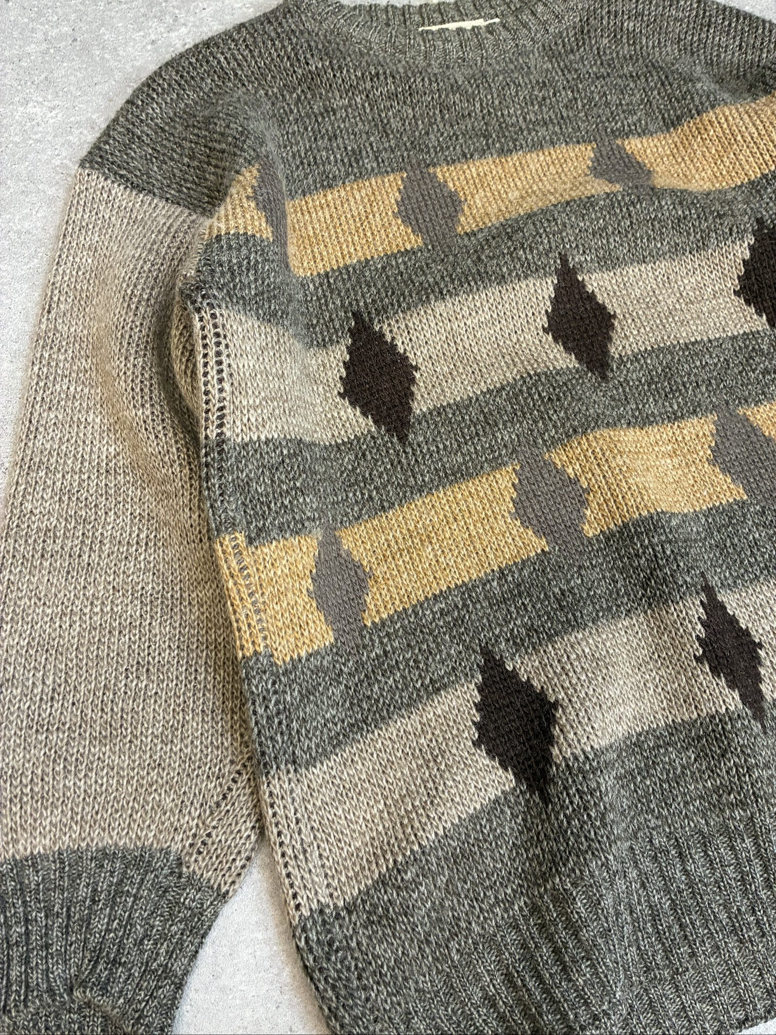 Vintage Levi's Wool Blend Jumper Large made in Italy Beige brown Aztec geometric image 2
