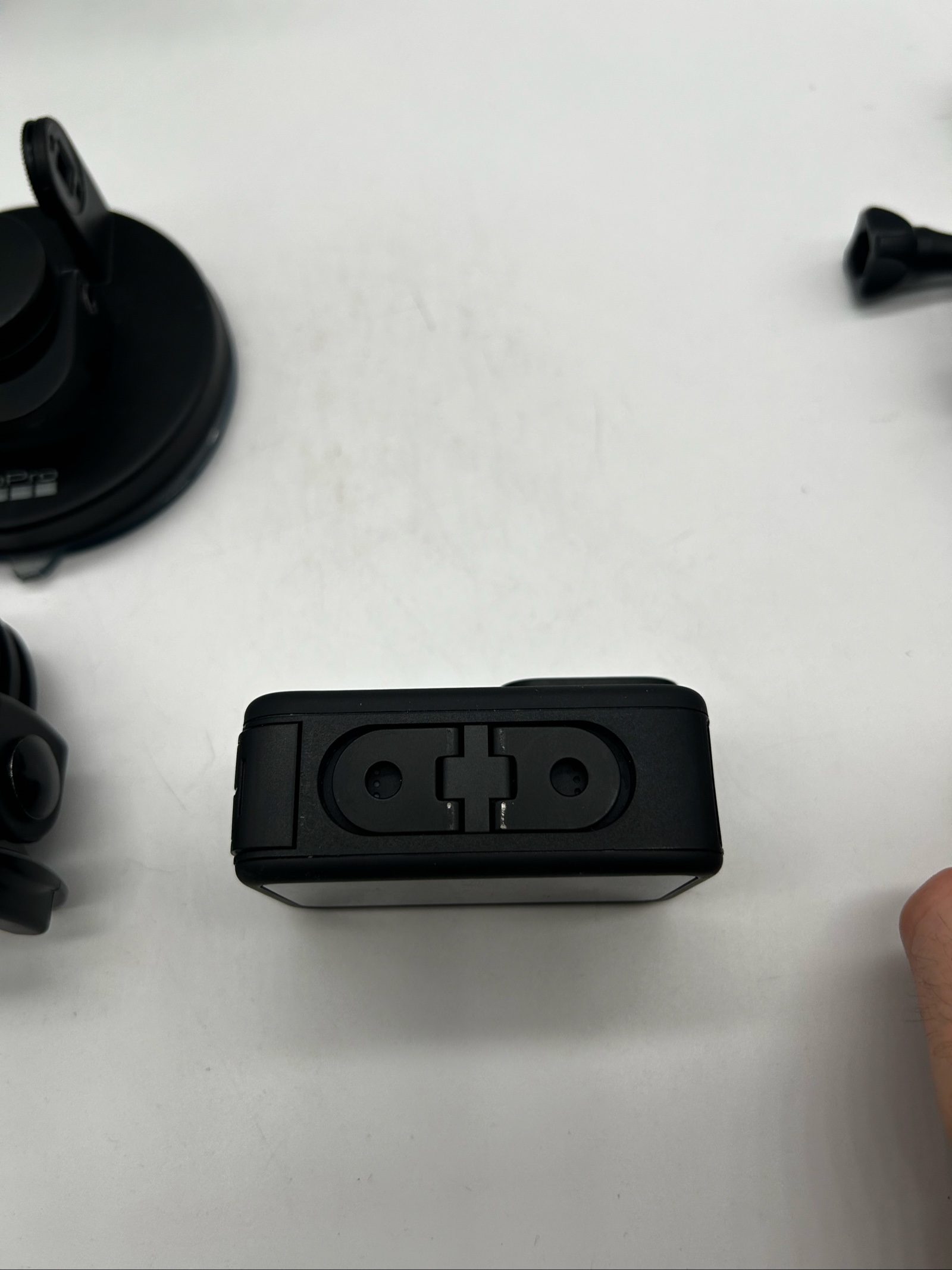 GoPro HERO11 Black + 3 Batterie Originali + Custodia + Accessori image 5