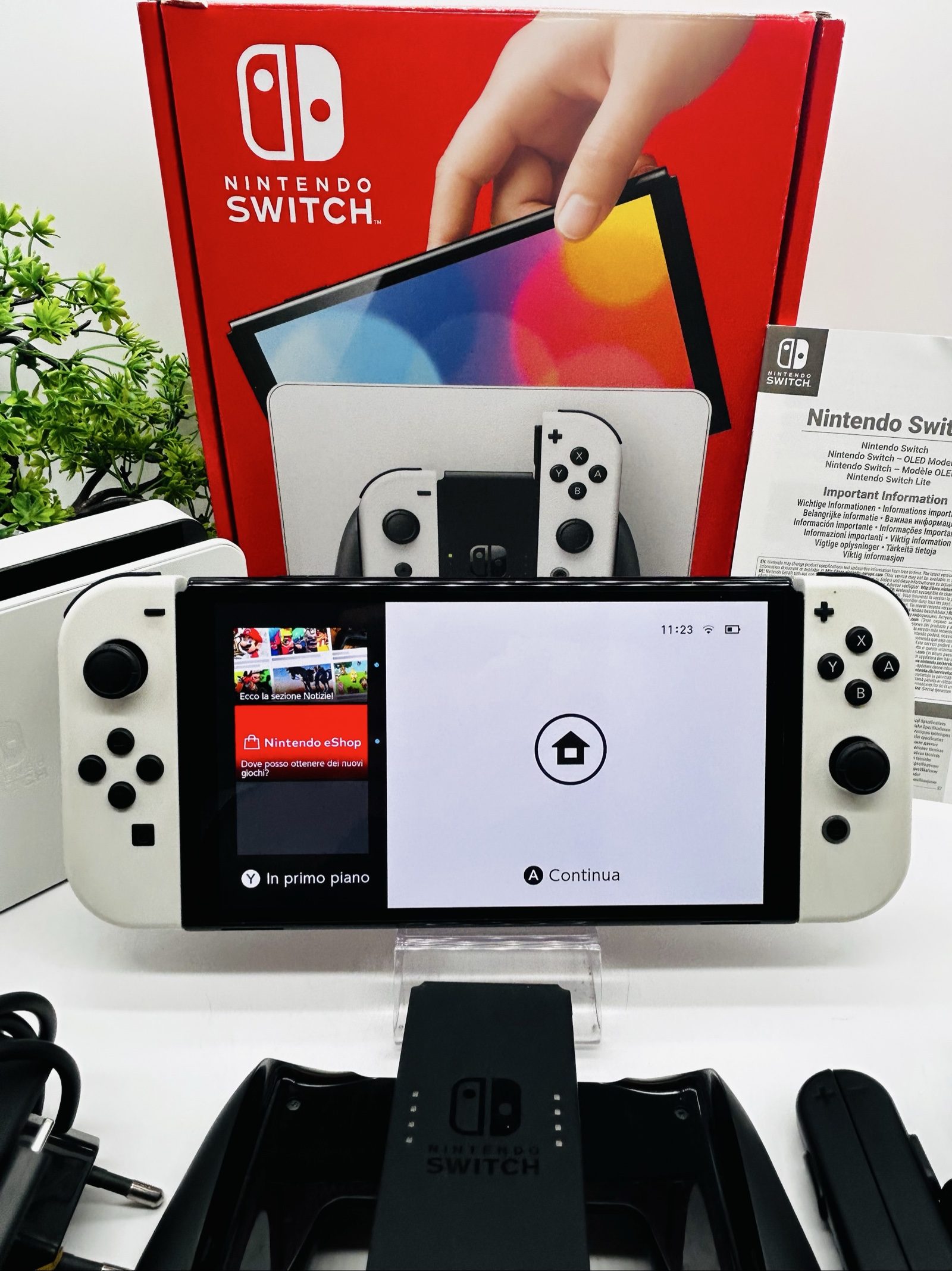Nintendo Switch OLED Bianca + Scatola + Dock + Accessori – Condizioni Eccellenti image 2