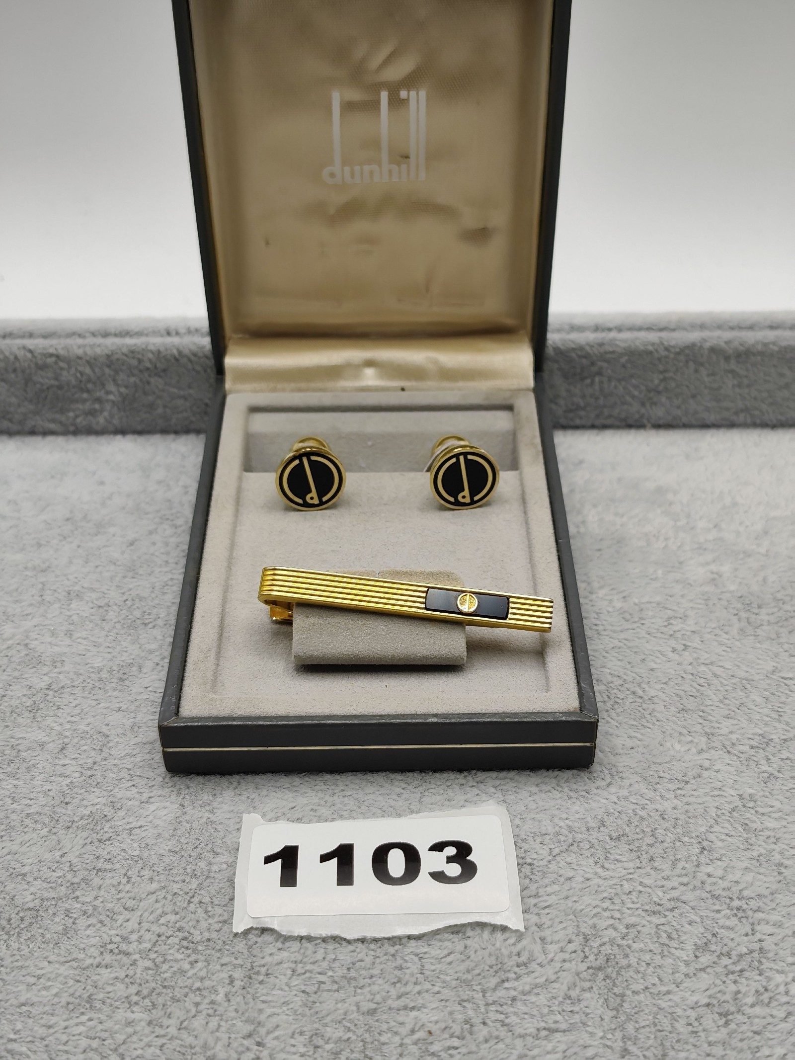 Dunhill Black & Gold Tie Clip & Cufflinks Set