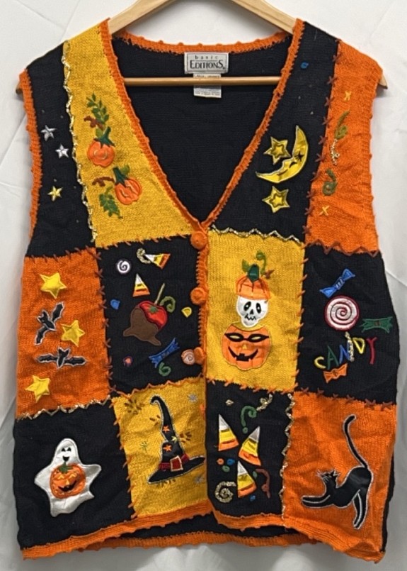 Basic Editions Halloween Patchwork Knitted Waistcoat Large Pumpkins Cats Ghosts