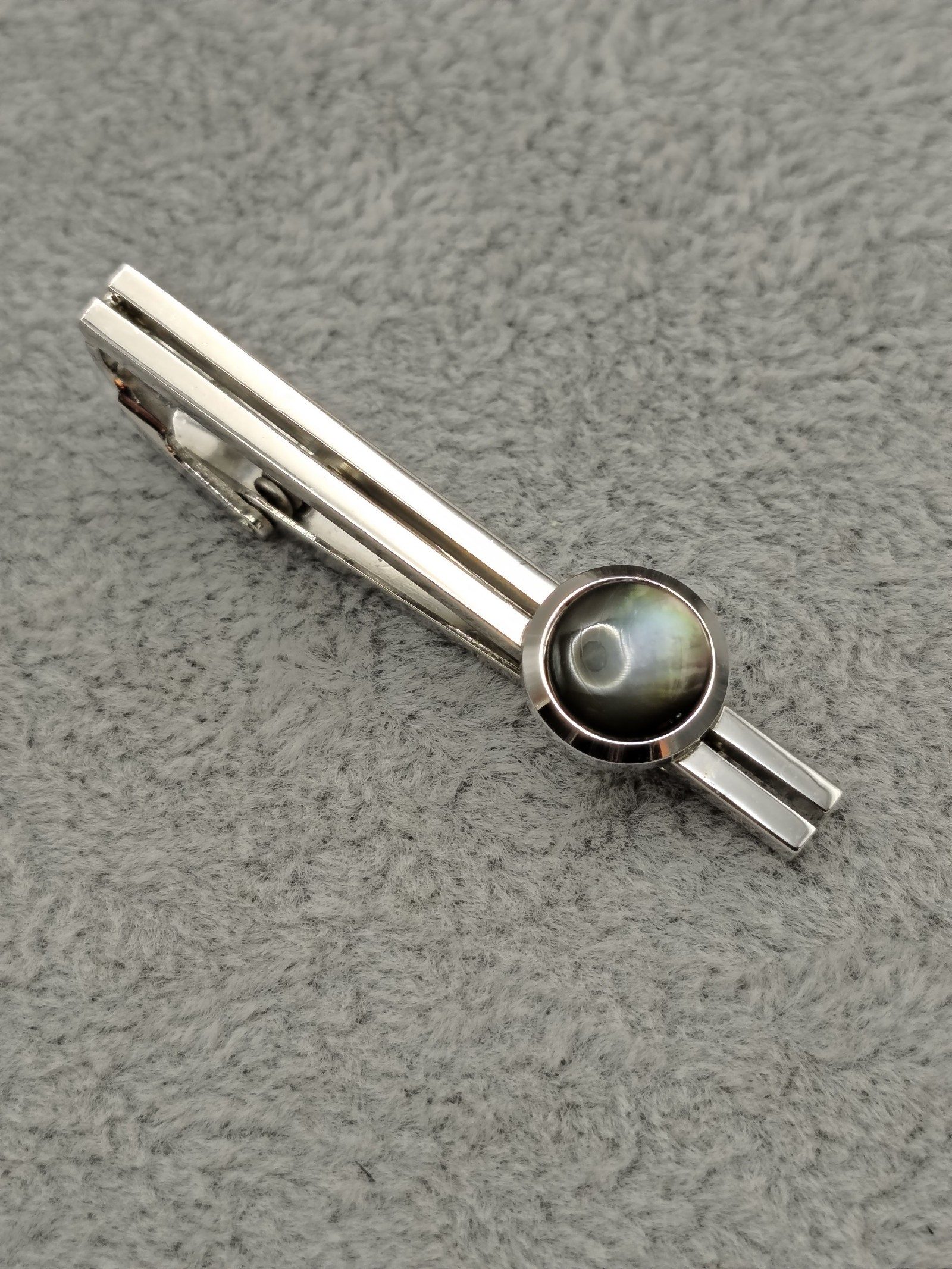 Black Lips Shell Silver Cufflinks & Tie Clip Set image 7