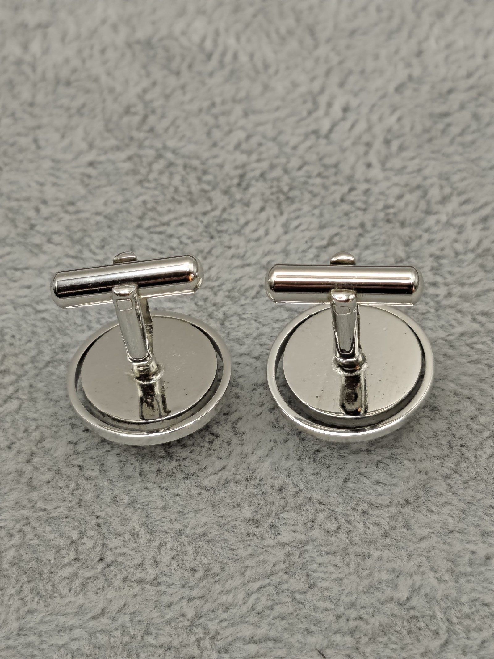 Black Lips Shell Silver Cufflinks & Tie Clip Set image 8