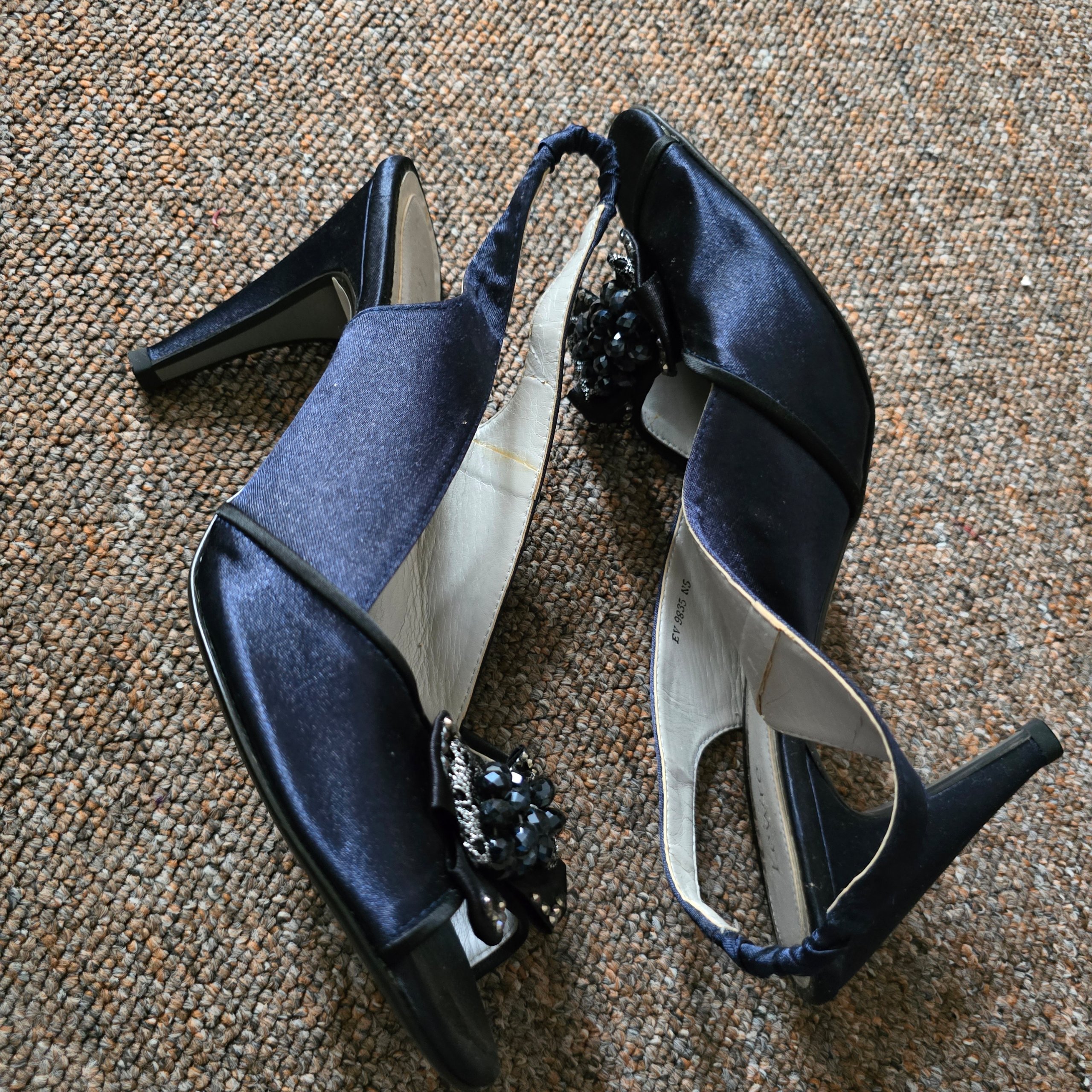 Lewre Black & Navy Beaded Bow Evening Satin Slingback Court Shoe Heels UK 6 EU 39