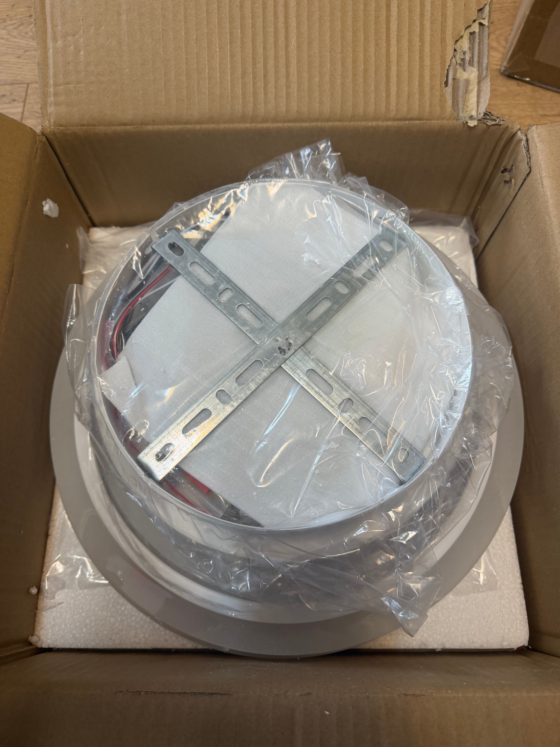 Nieuw! Moderne LED Plafondlamp met Ventilator – Afstandsbediening & App